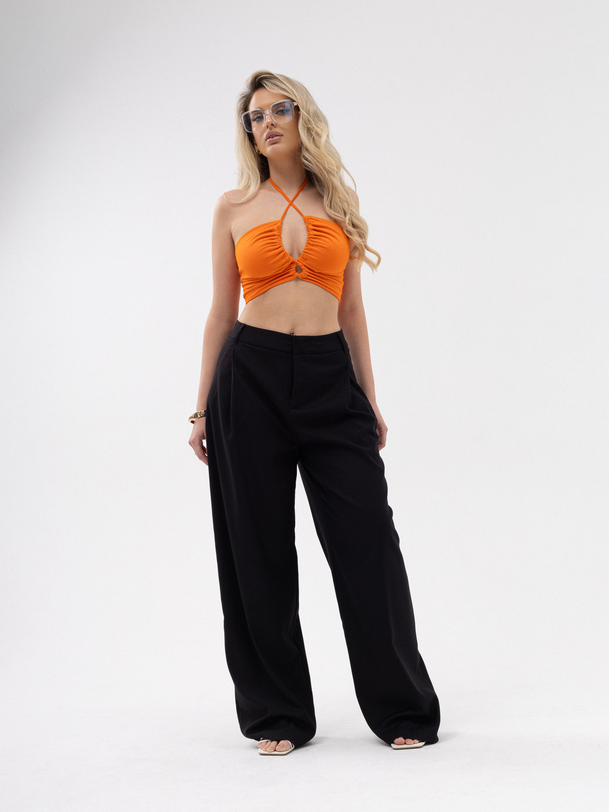 Полина. Фото для маркетплейсов в самых сочных локациях города Сочи