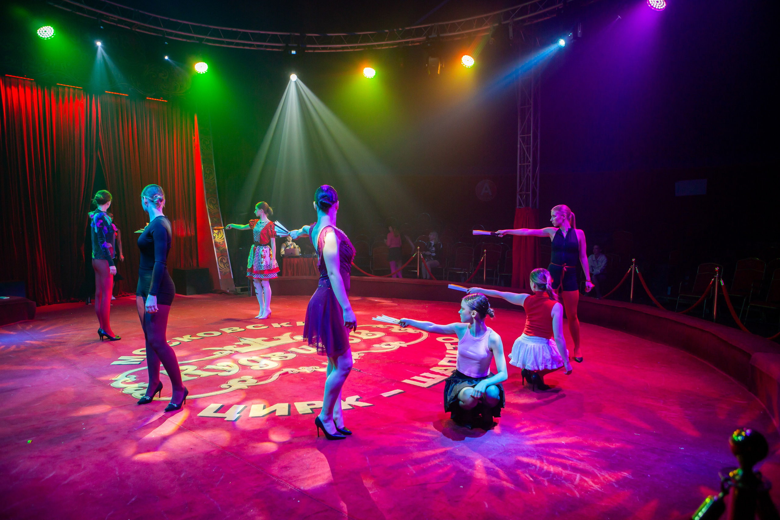 MANEGE SHOW. Репортажный, семейный, свадебный, портретный фотограф