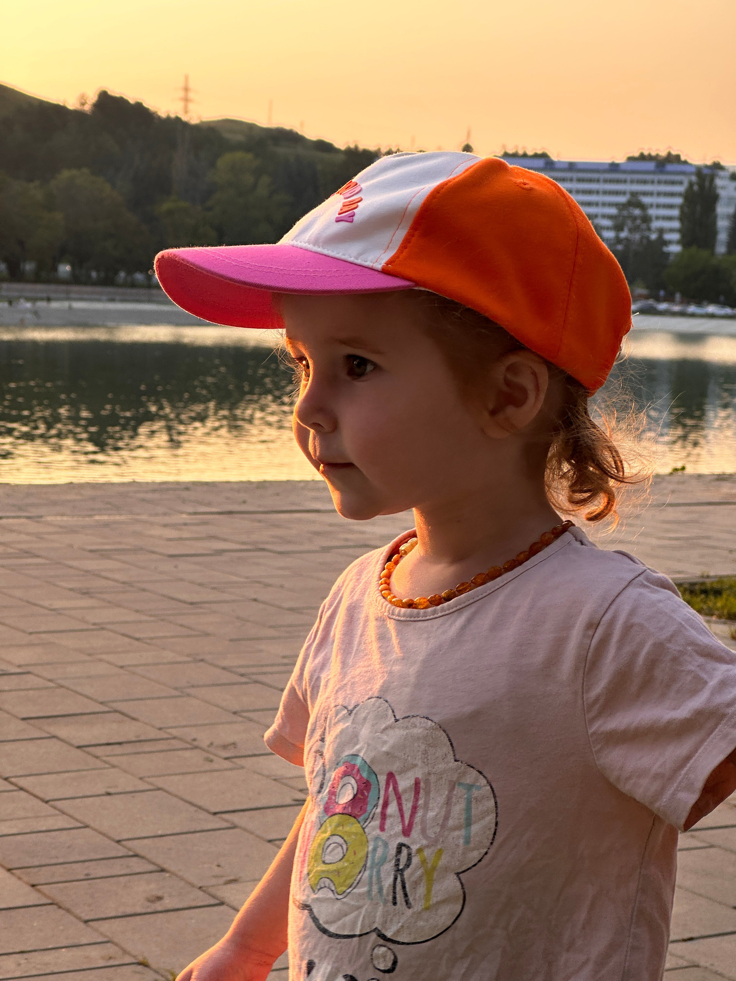 Дети. Смотри, красота!