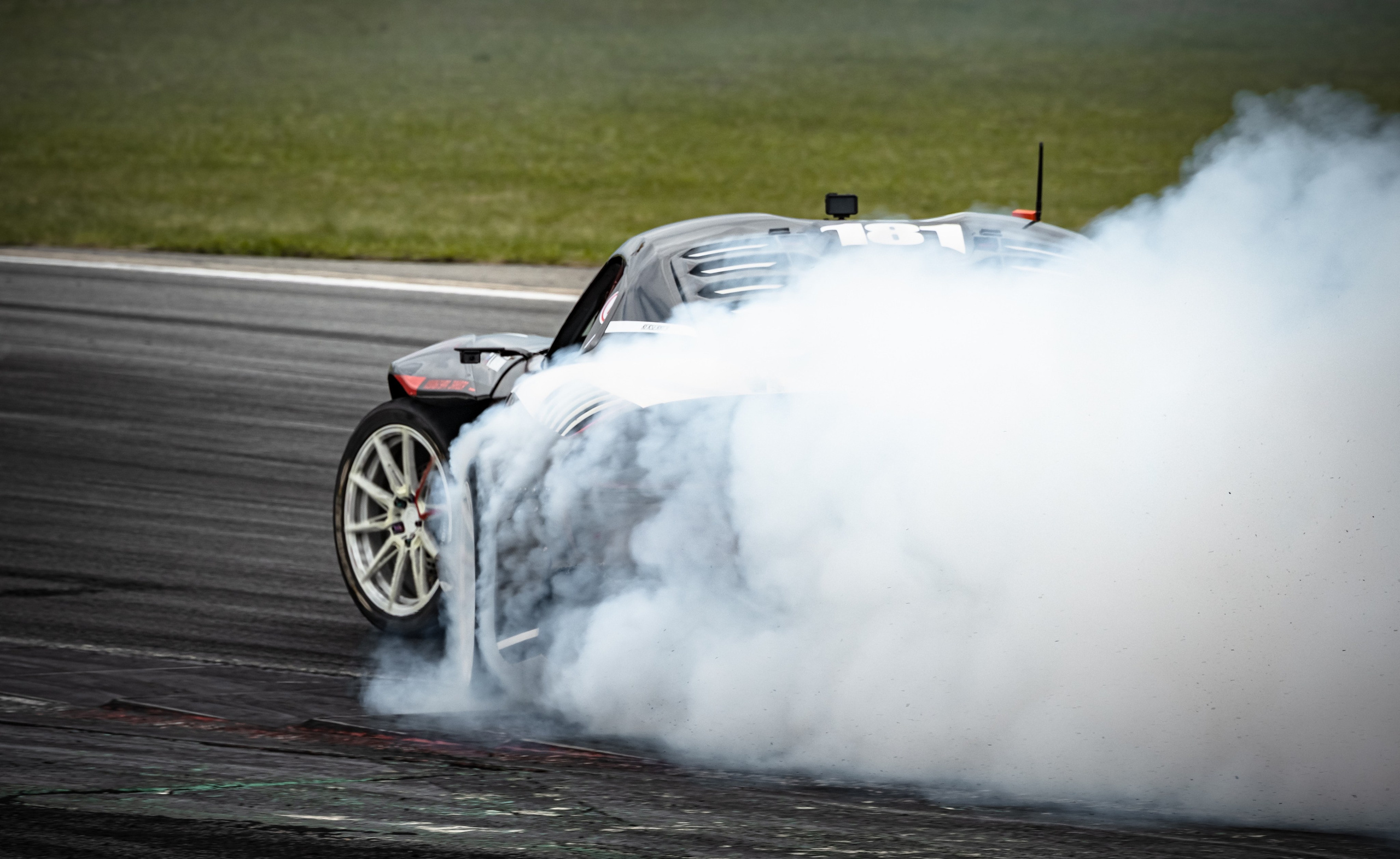 RDS GP. NE Cinema — backstage and reportage photography in cinema, music, Automotive and sport