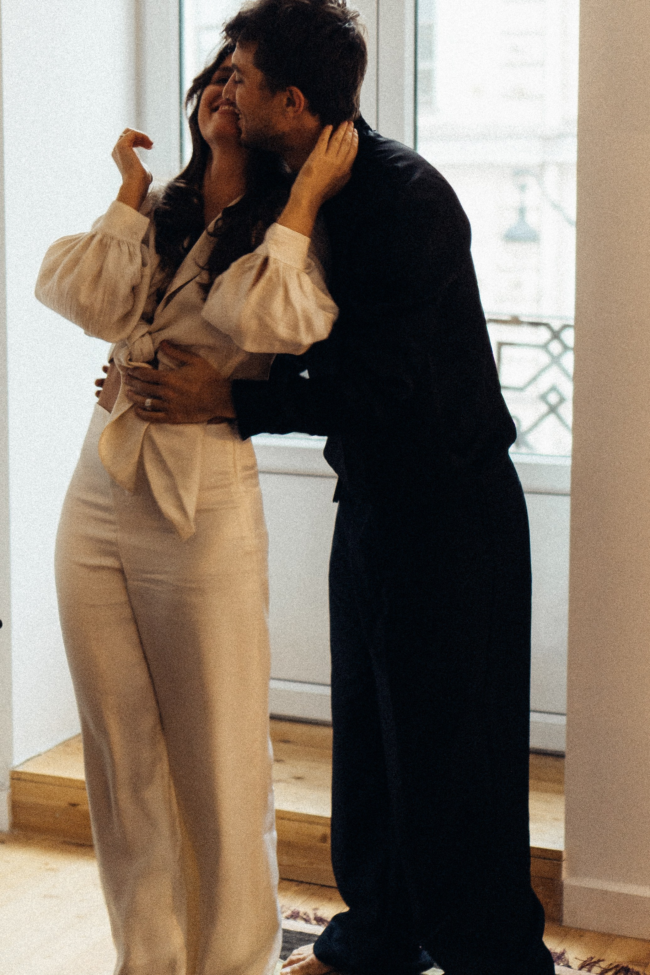 УТРО ЖЕНИХА И НЕВЕСТЫ В ПИТЕРСКОЙ КВАРТИРЕ И СЬЕМКА С СВАДЕБНЫХ ОБРАЗАХ. Профессиональный фотограф, Санкт-Петербург — Виктория Богомолова