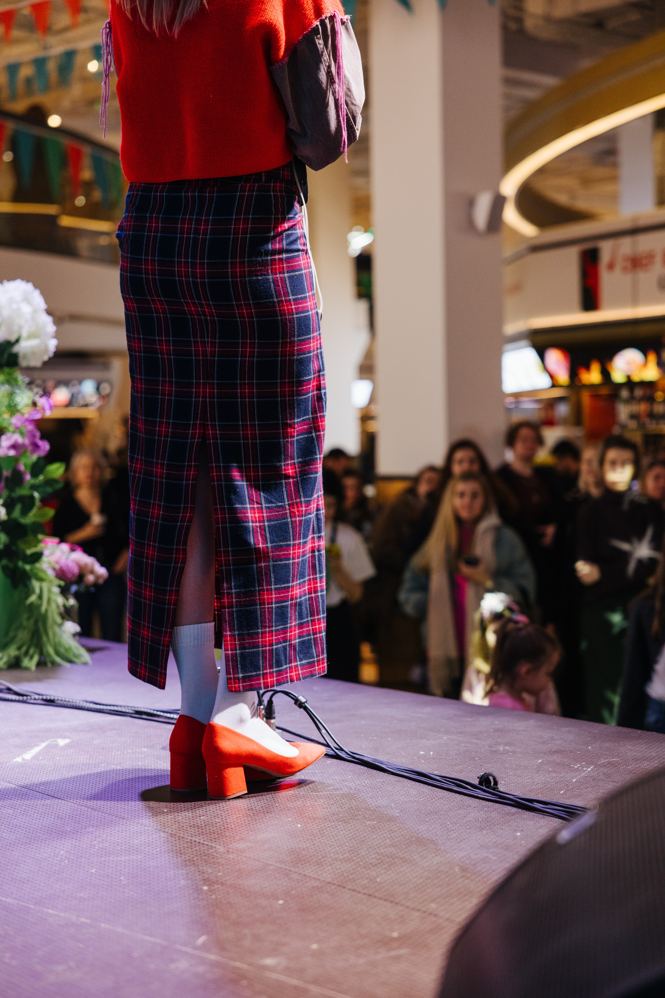 2–3 марта 2024 в пространстве «Три вокзала. Депо» / День 1 / фото Валерий Белобеев. Фотоотчеты «Ламбада-маркета»