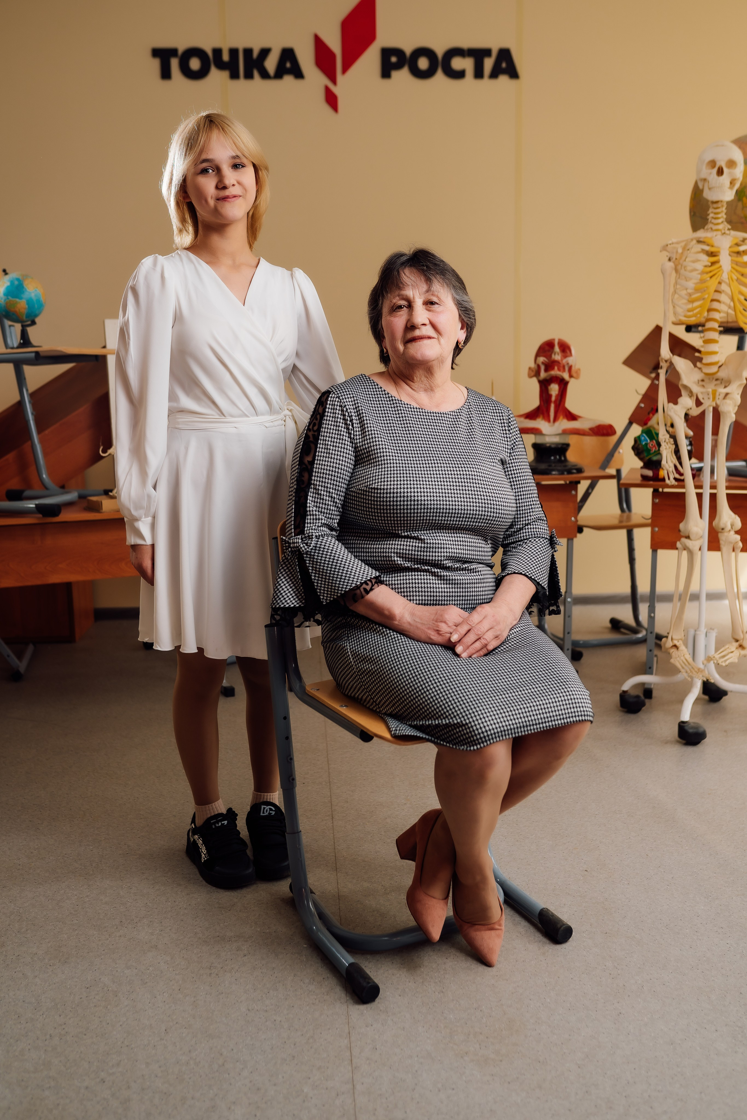 Октябрьский 8 класс. Фотограф Торопец Кристина Абрамова Kanwellia photography