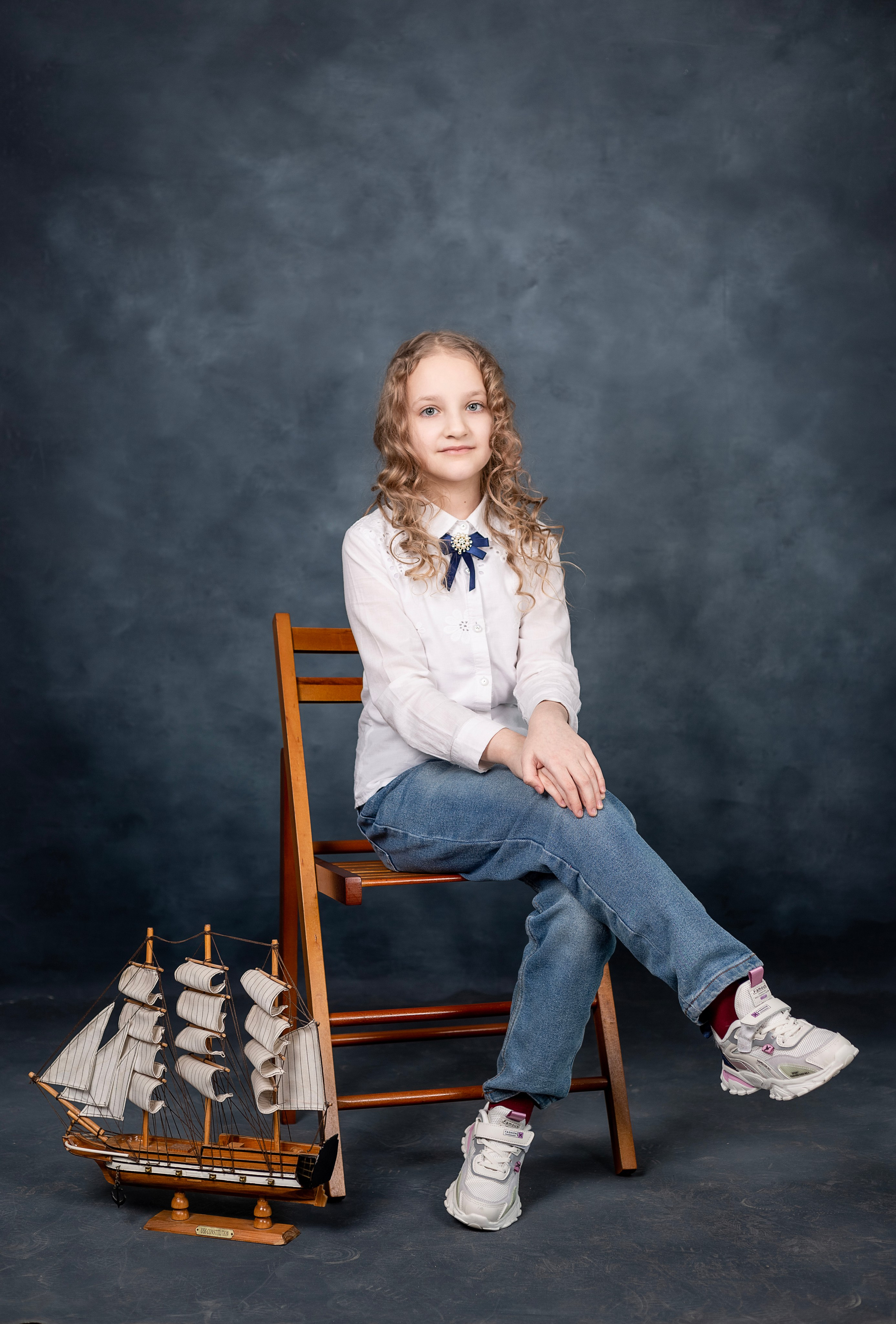 Портреты младшая школа. Выпускные альбомы Воронеж " СОКОЛ фото»