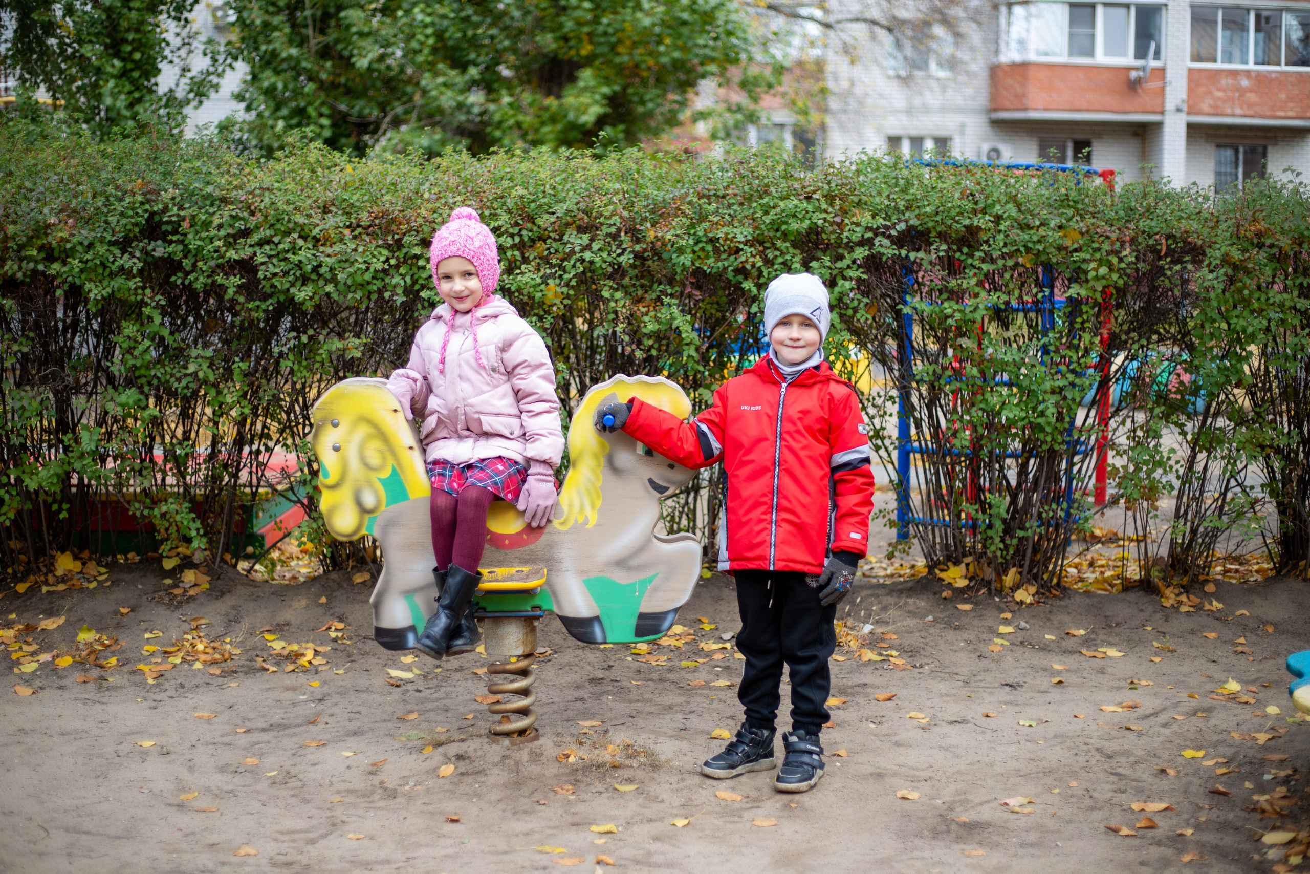 Детский сад на прогулке. Выпускные альбомы Воронеж " СОКОЛ фото»
