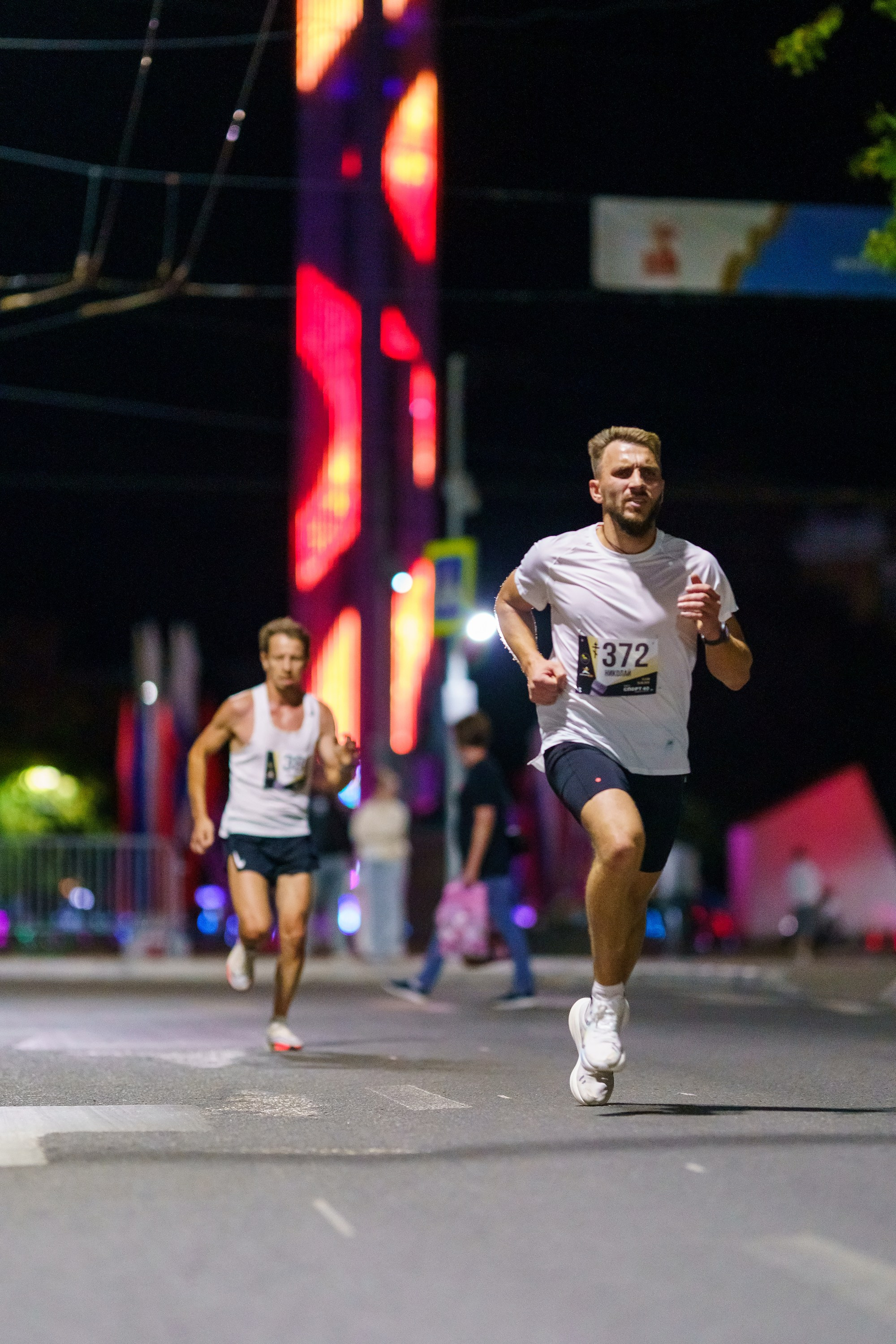Фотографии Забег «Калуга ночь» 2025. Фотограф спортивные события, недвижимость, турбизнес