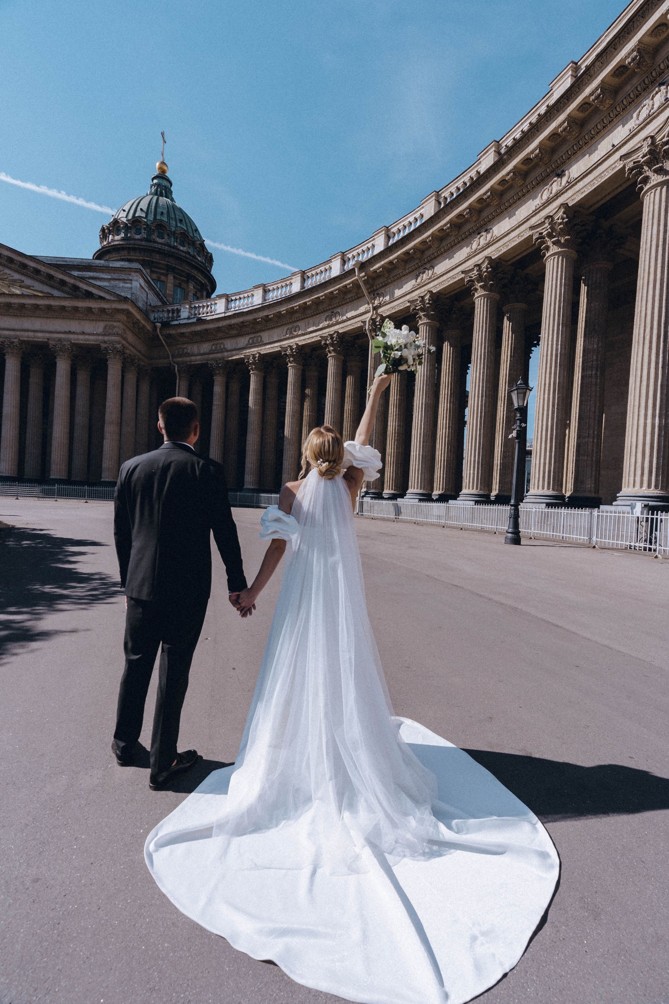 СВАДЕНБНАЯ СЬЕМКА НА КАТЕРЕ ПО КАНАЛАМ САНКТ-ПЕТЕРБУРГА И В АКВАТОРИИ НЕВЫ. Профессиональный фотограф, Санкт-Петербург — Виктория Богомолова