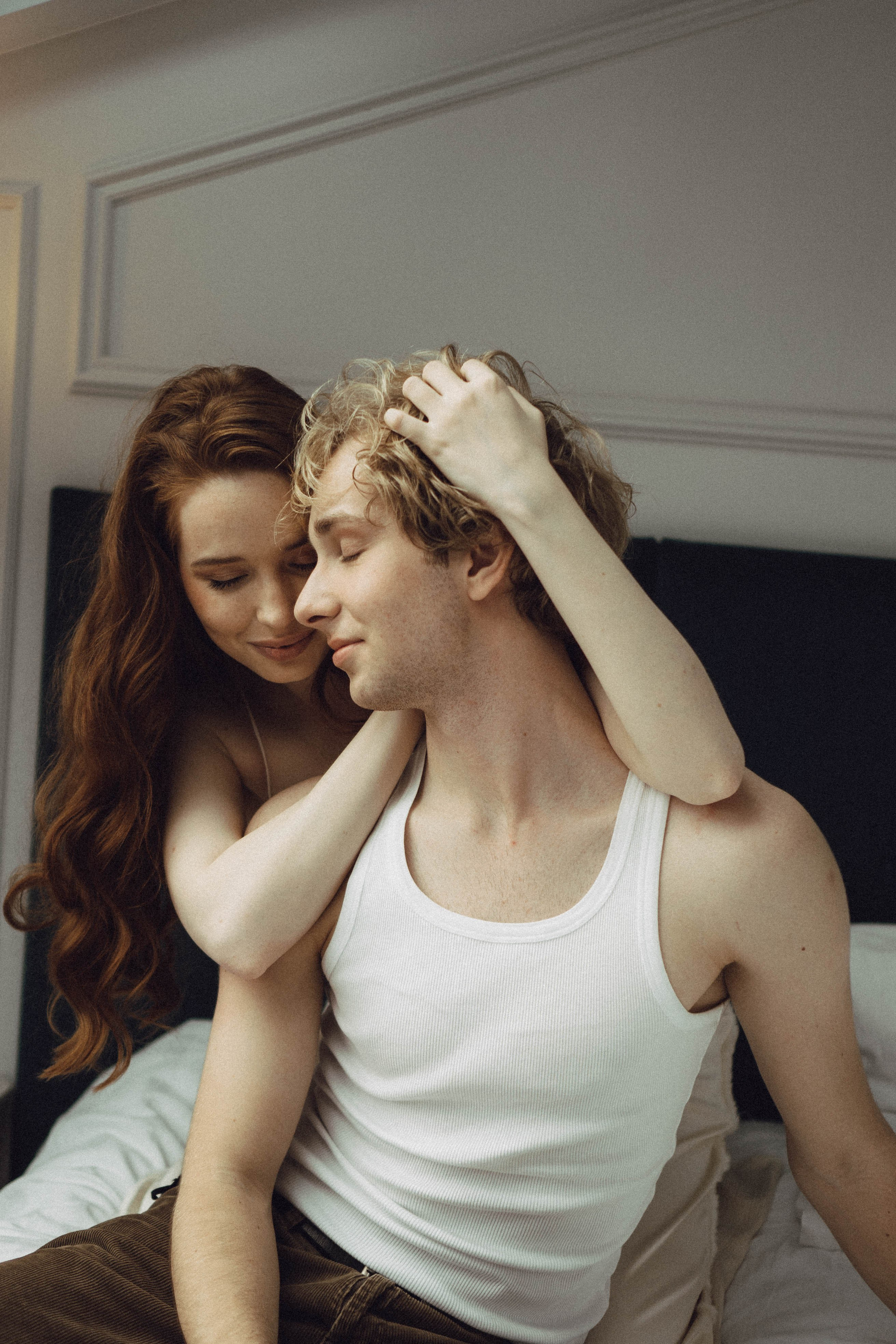 СВАДЕБНАЯ СЬЕМКА В ОТЕЛЕ. СБОРЫ ЖЕНИХА И НЕВЕСТЫ И ТАКЖЕ ТОР И ПОДГОТОВКА К ПРОГУЛКЕ. Профессиональный фотограф, Санкт-Петербург — Виктория Богомолова