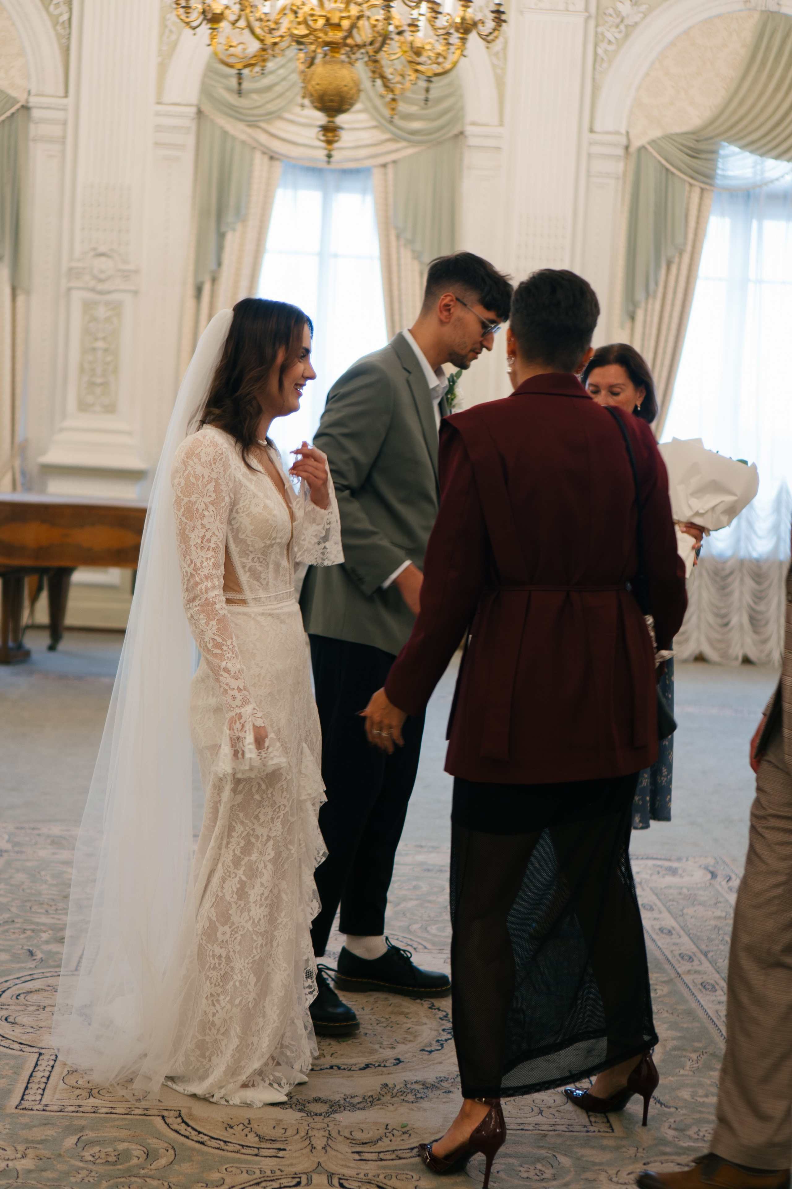 СЪЁМКИ В ПЕРВОМ ДВОРЦЕ ПРОГУЛКА И СТУДИЯ. Профессиональный фотограф, Санкт-Петербург — Виктория Богомолова