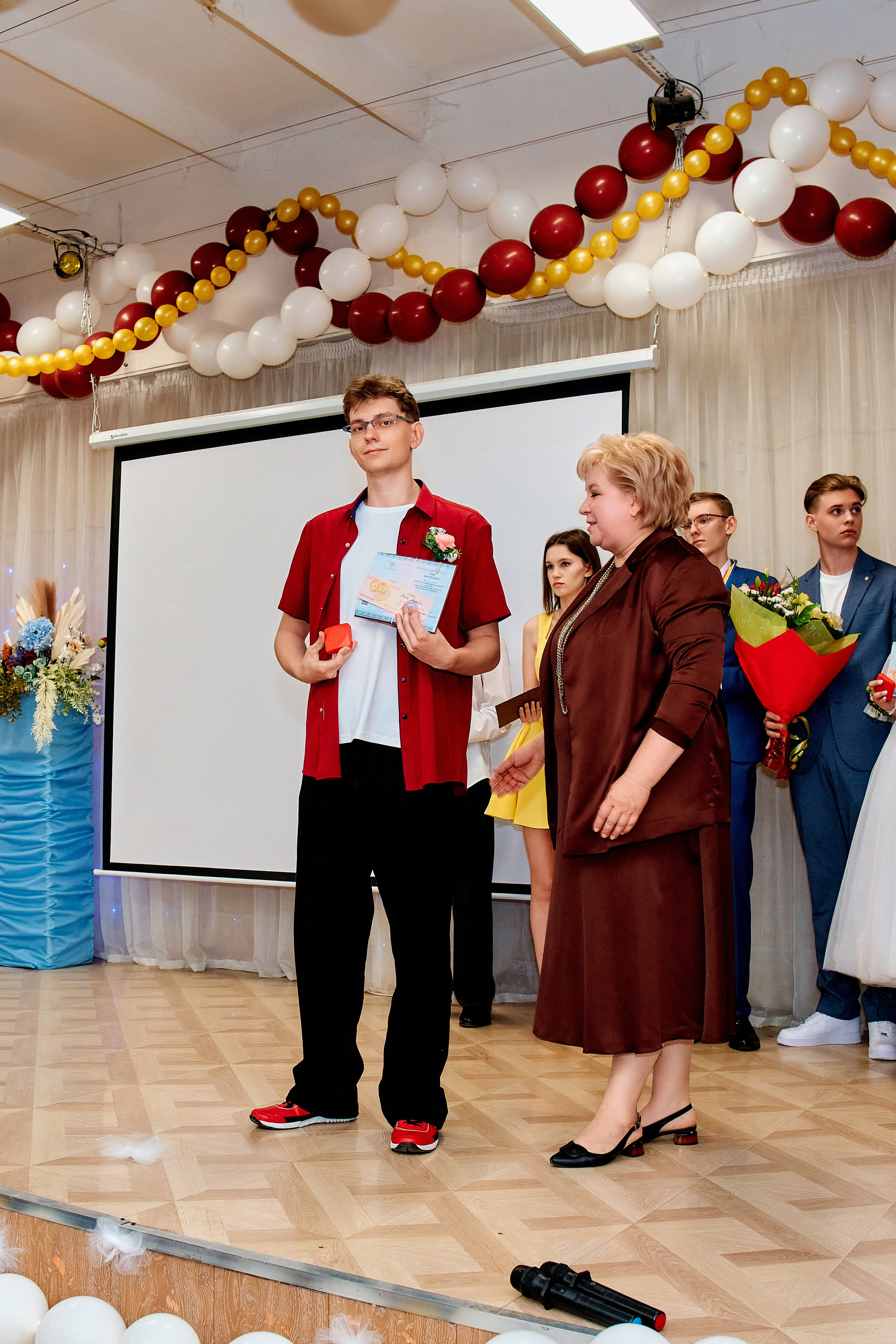 Выпускной 11Б. Школа 35. Фотограф Таганрог Анна Трайжон