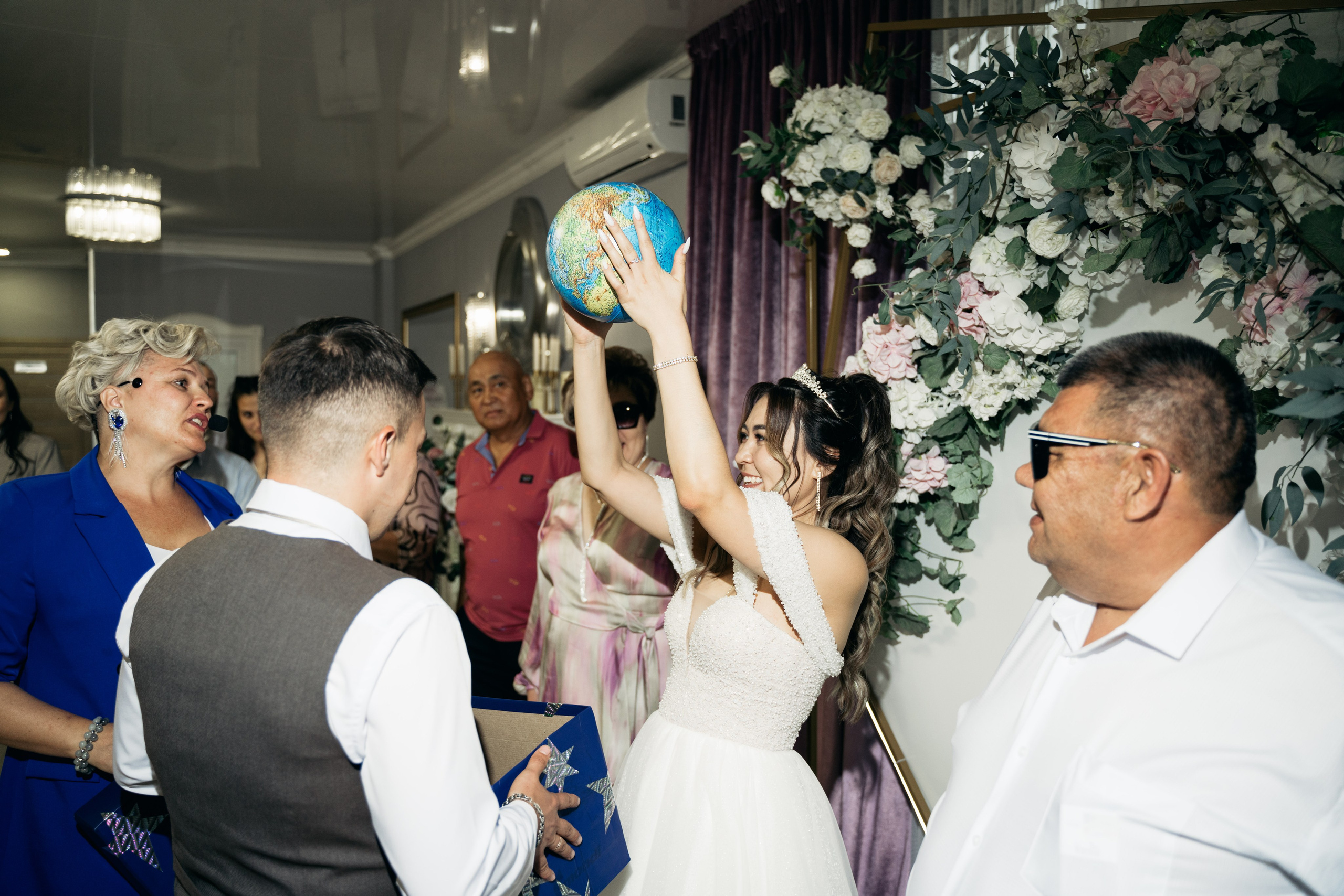 Ильнур и Динара. Свадебный день. Отбор. Кафе Ля делис. Семейный и свадебный фотограф Молодзяновская Елена