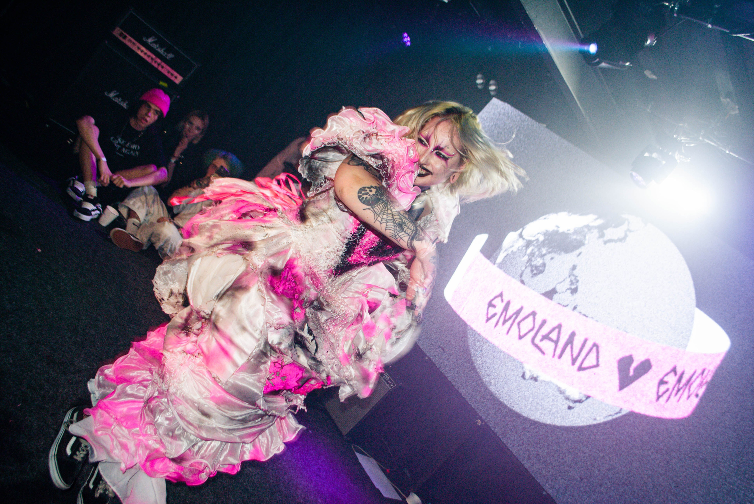 ЭМОЛЕНД. Фотограф из Санкт-Петербурга Валерия Ленских