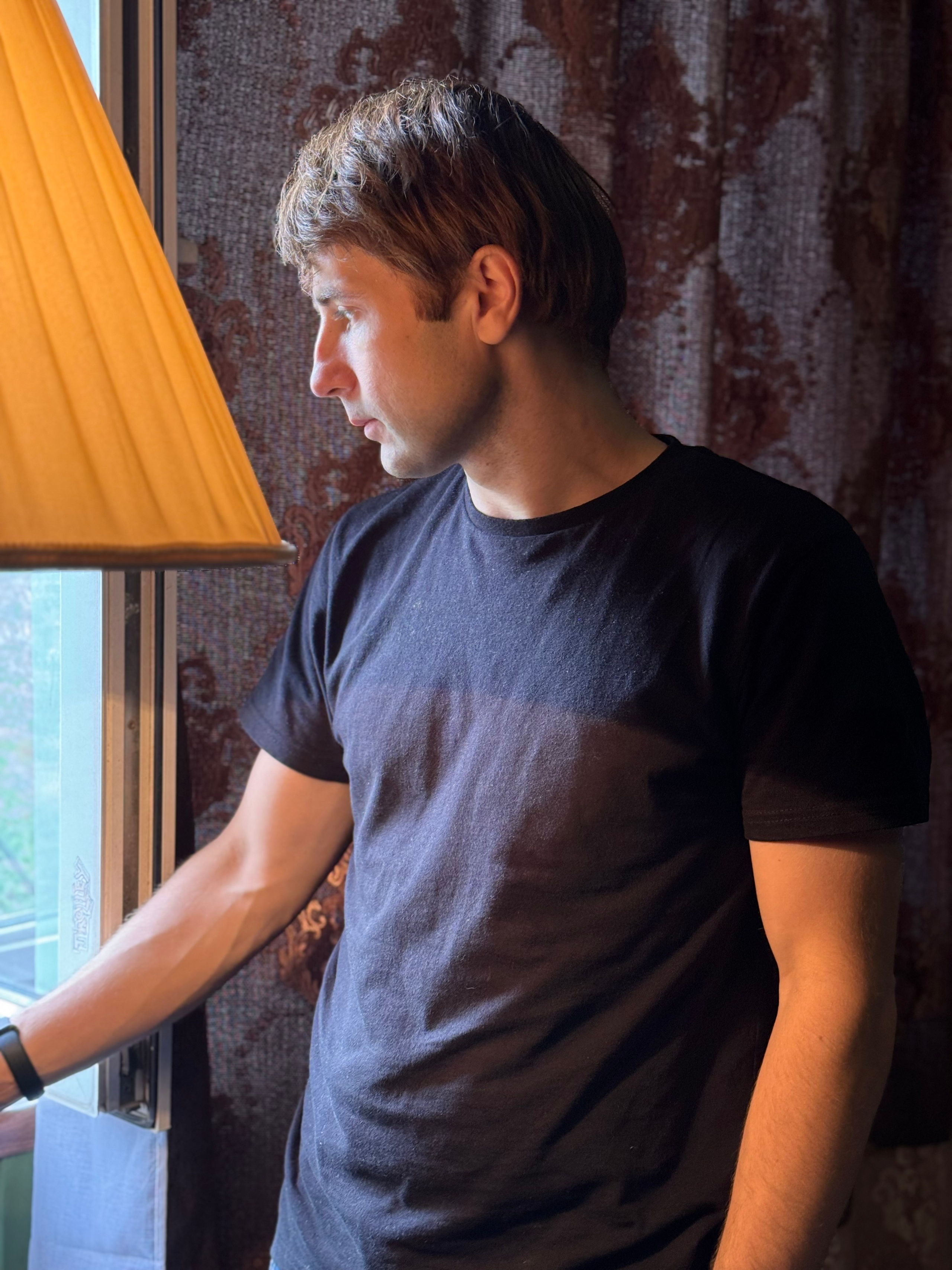 Режиссер Арсений Ганчуков, полный метр «Московские твари». Фотограф, оператор и рилсмейкер в Москве — Ася Палагута