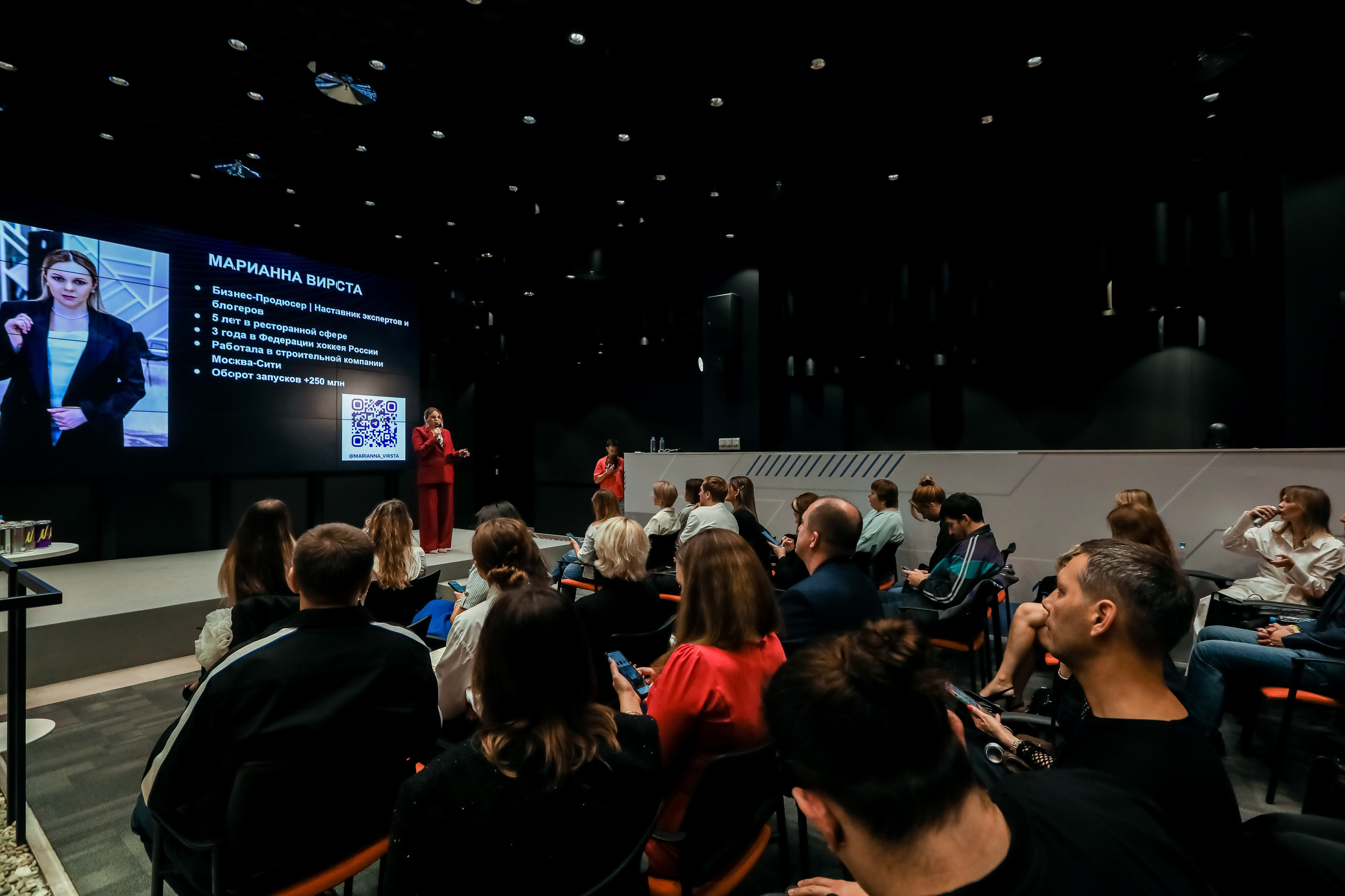 ДНК ЭКСПЕРТА / выступление Чермена Дзотти. Photographer Viktoriya Markushina «My world throug»