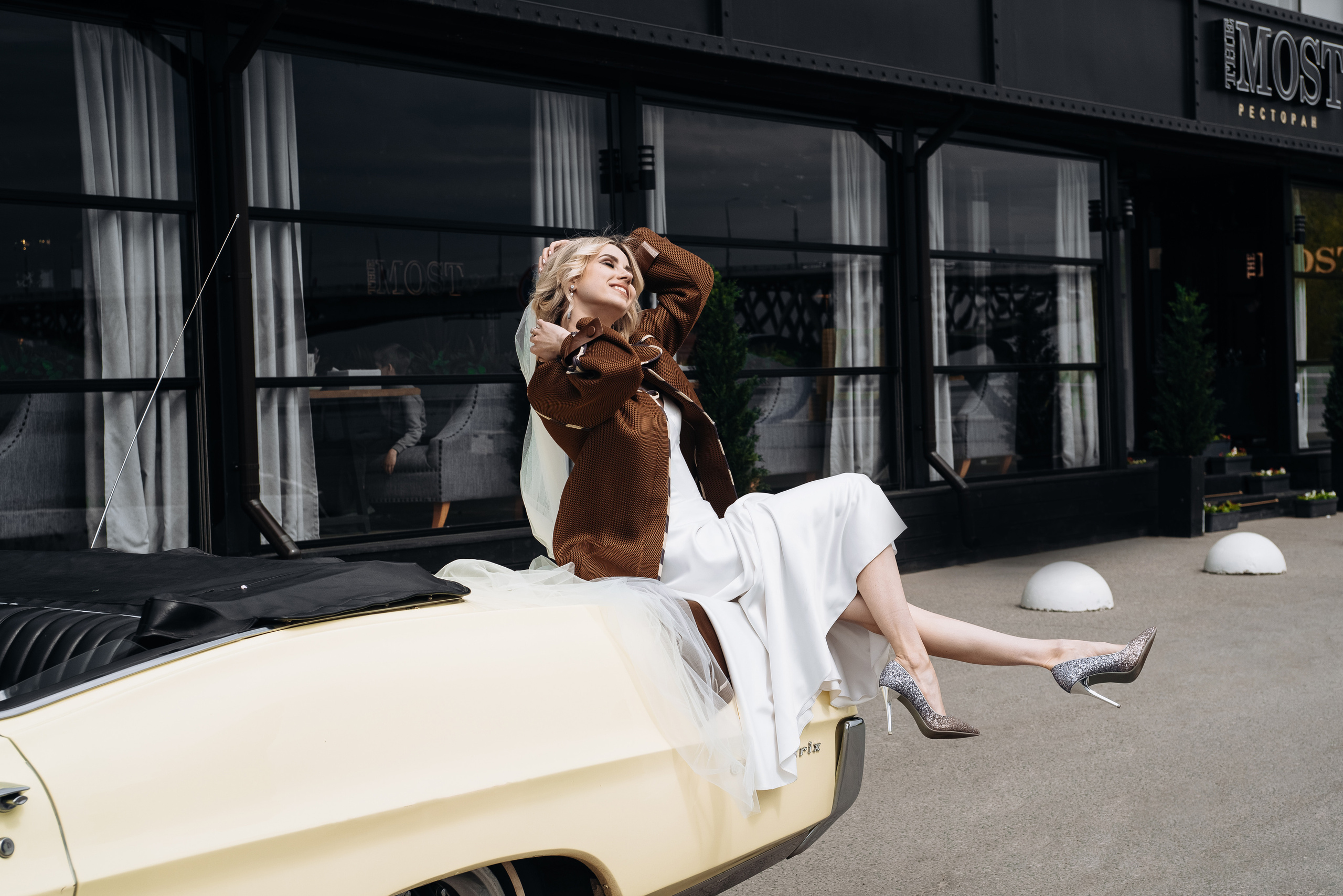 Оксана. Свадебные фотограф и видеограф в Саратове