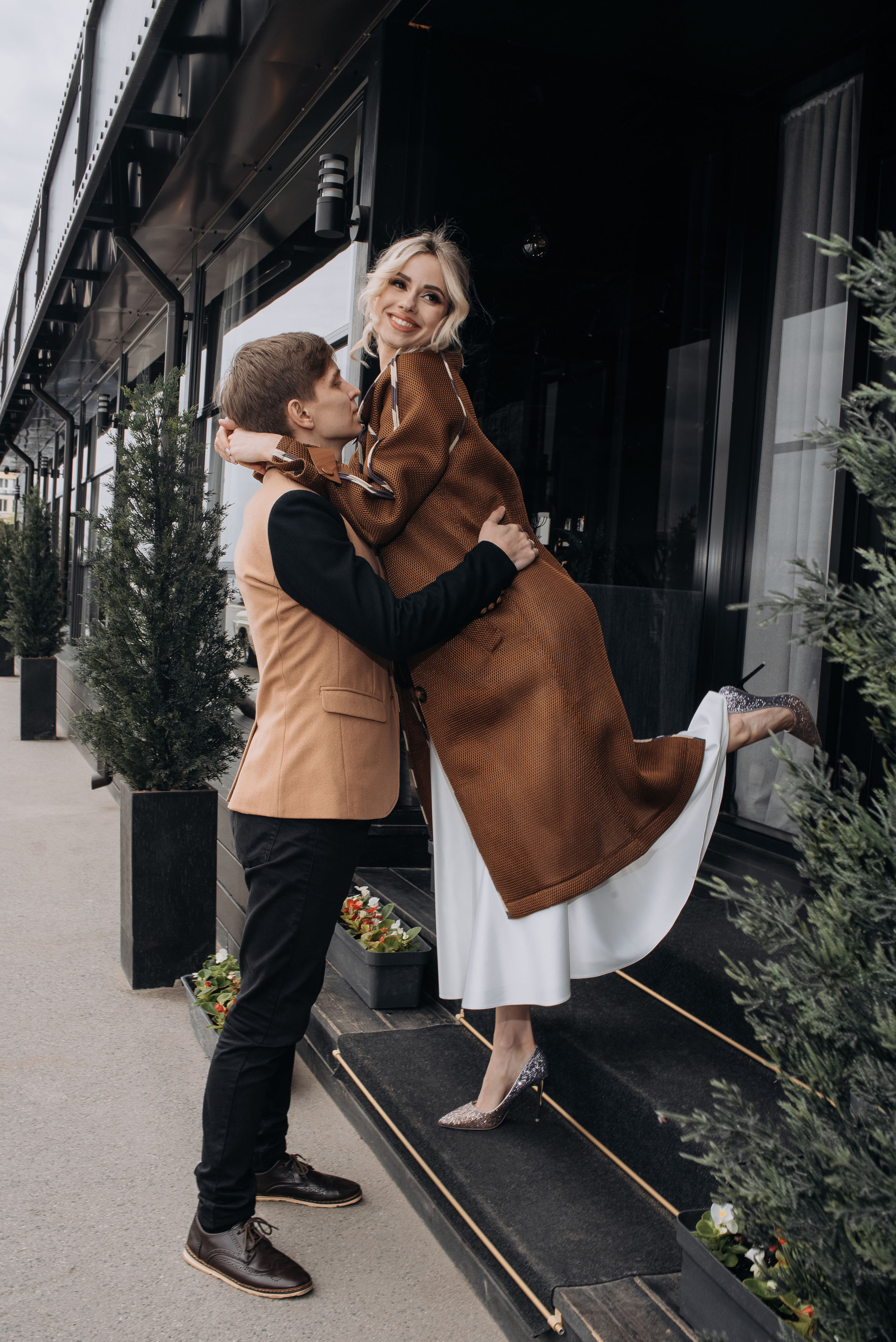 Оксана. Свадебные фотограф и видеограф в Саратове