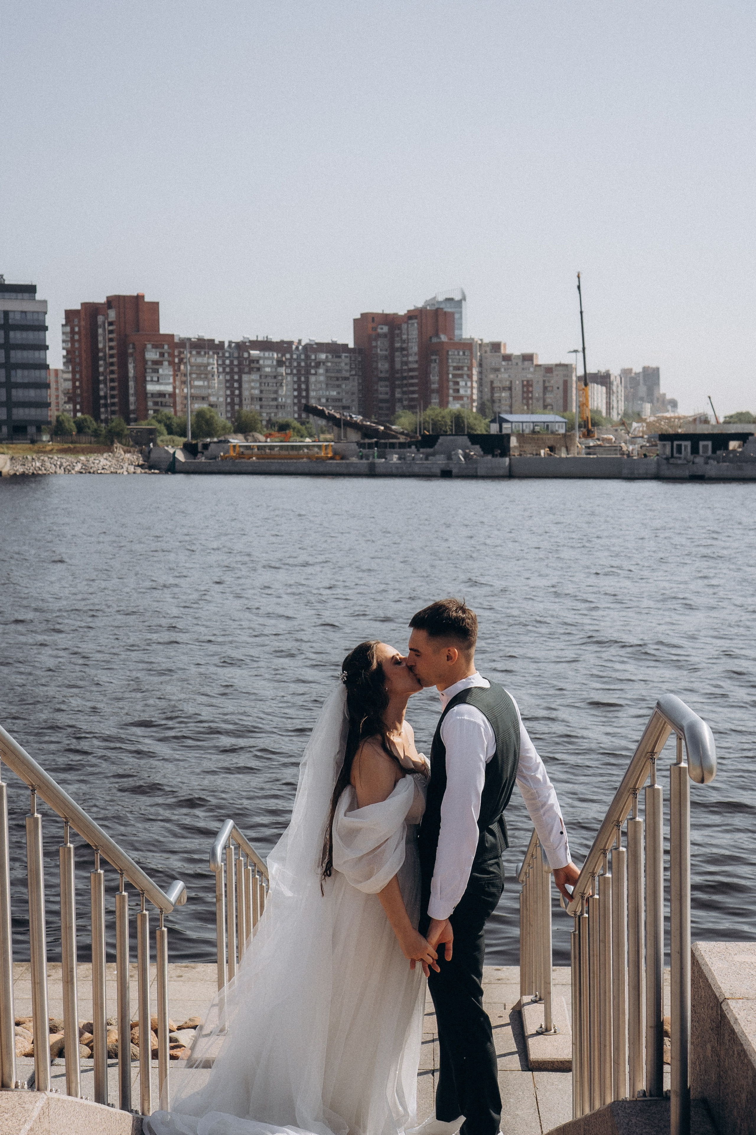 СВАДЕБНАЯ СЬЕМК В ПАРКЕ 300-ЛЕТИЯ. Профессиональный фотограф, Санкт-Петербург — Виктория Богомолова