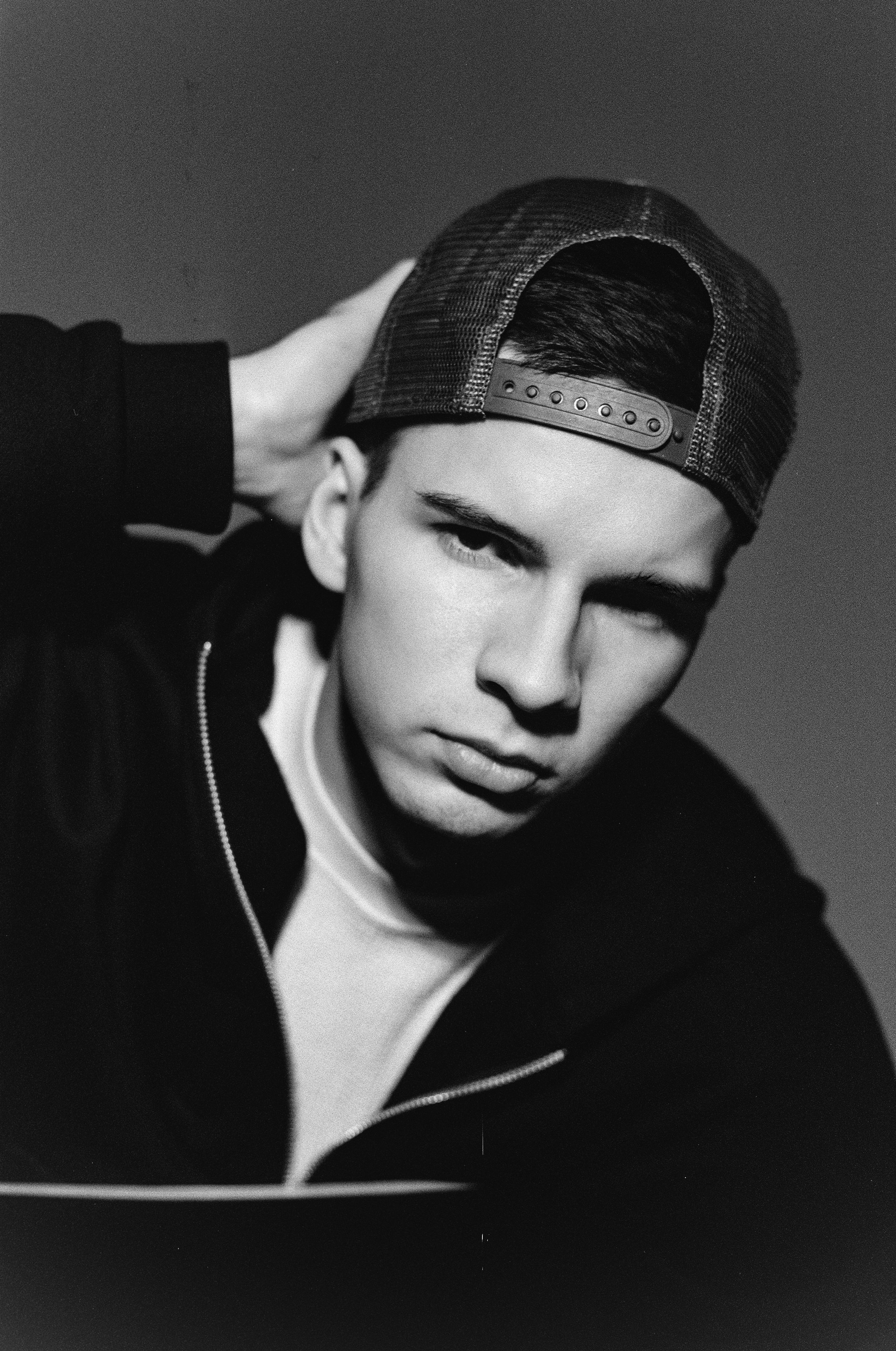 Богдан. Кирилл Гольцберг | фотограф для брендов одежды и бизнеса