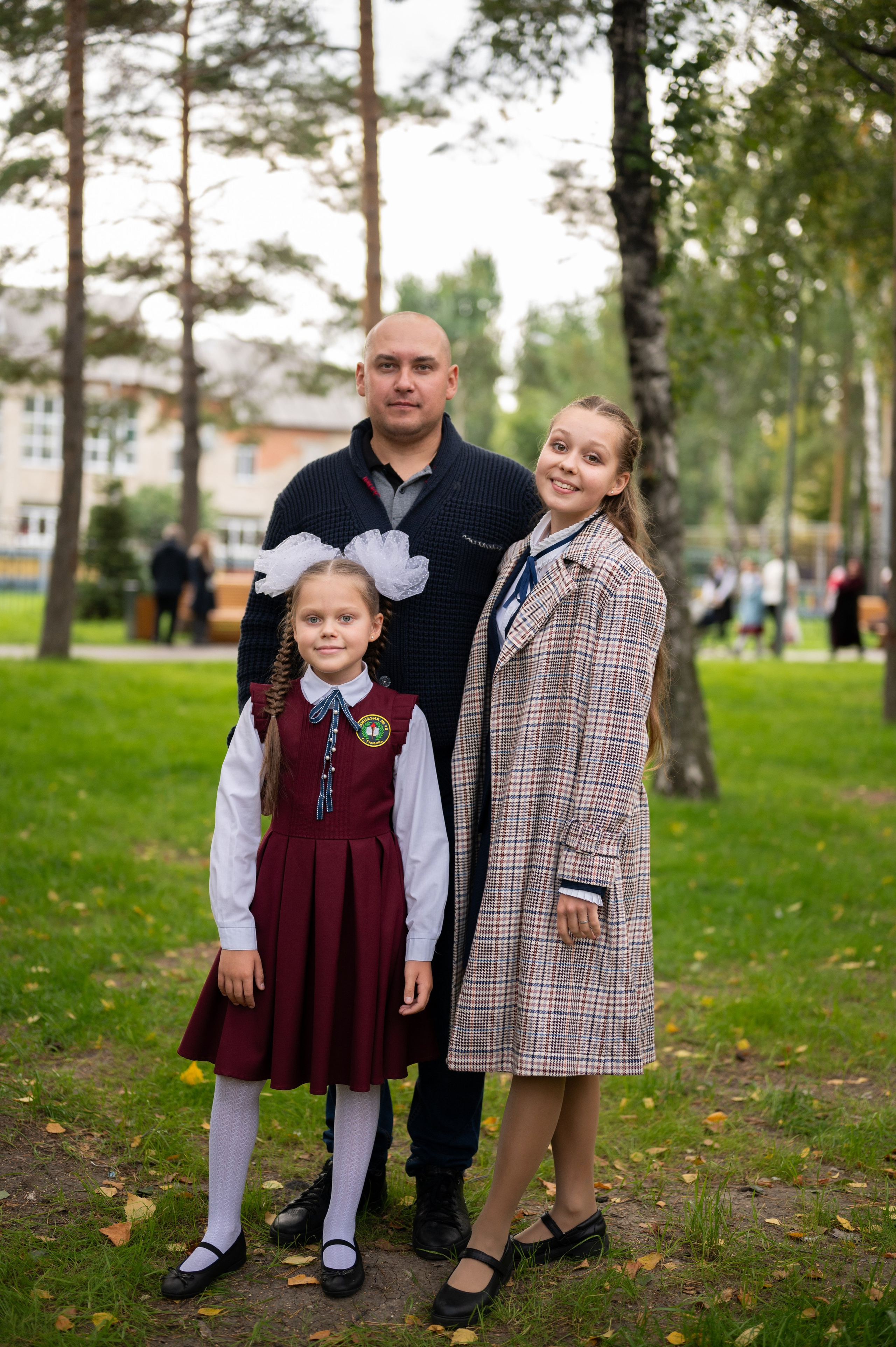 1 сентября 16 гимназия 2 класс (линейка + в классе+ на улице). Фотограф новорожденных, семейный детский в Тюмени Татьяна Морозова