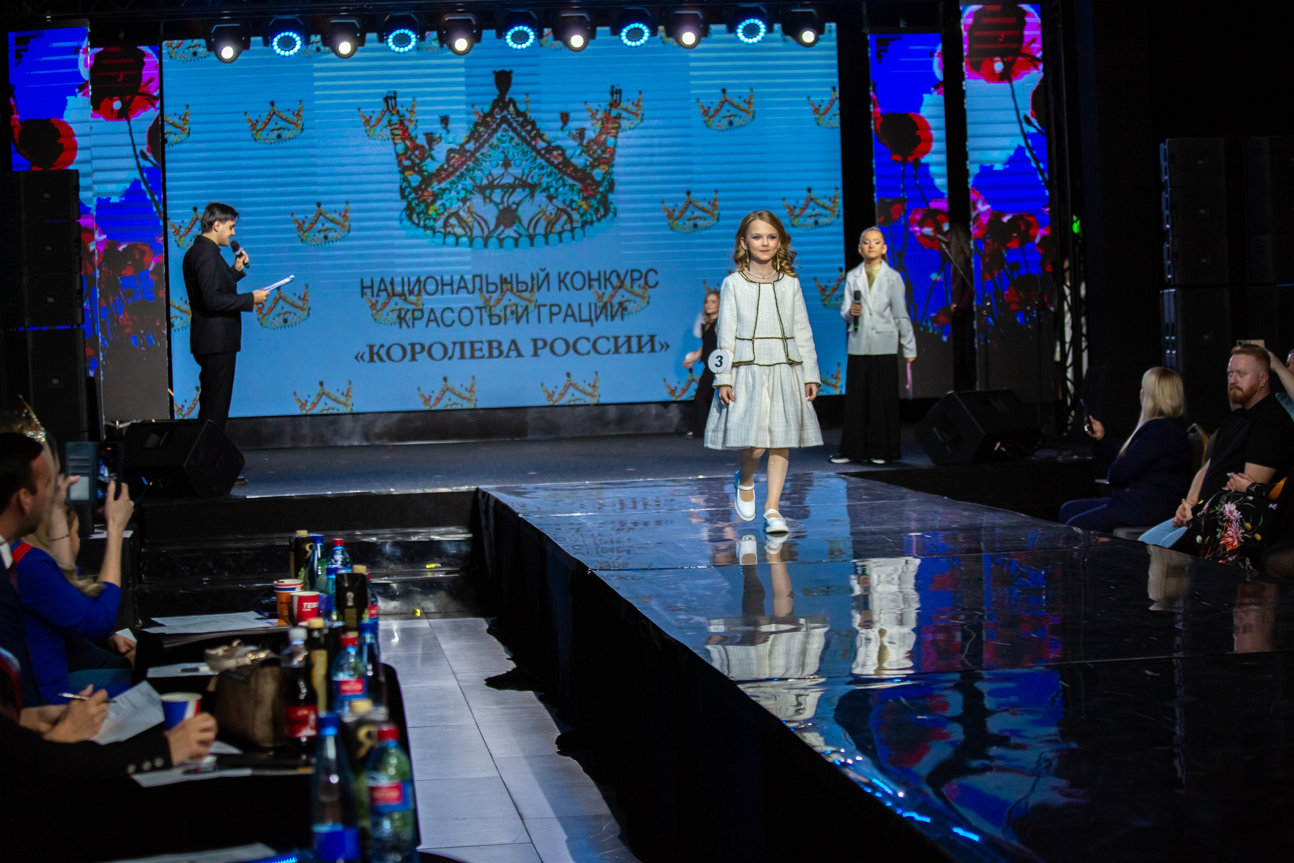 Юная королева Москвы 2024. Репортажный, семейный, свадебный, портретный фотограф