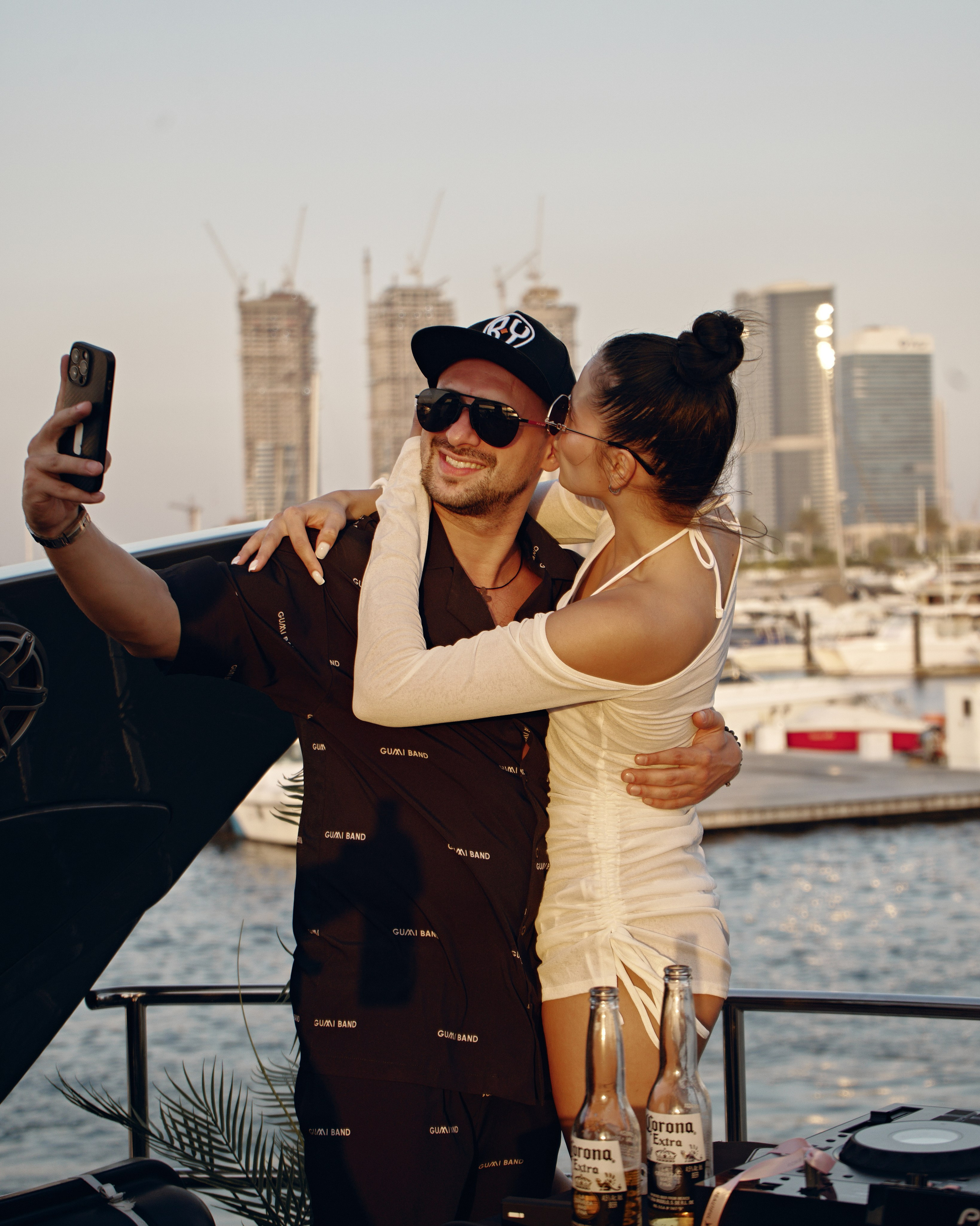 PAVEL DEREVYANKO. NOIZOMAX Художественный фотограф в Дубай