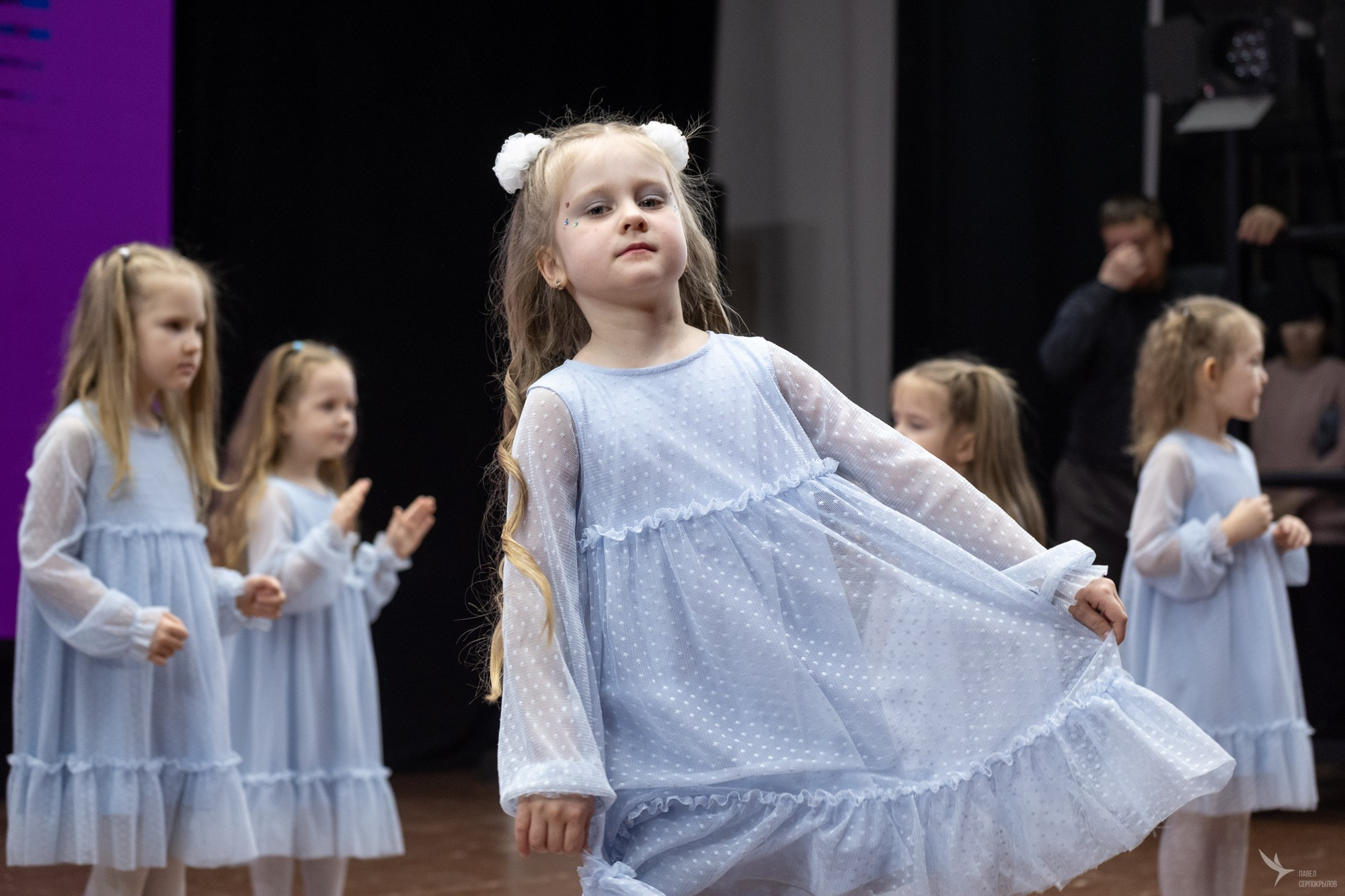 Концерт для мам. Репортажный фотограф в Казани Павел Серпокрылов