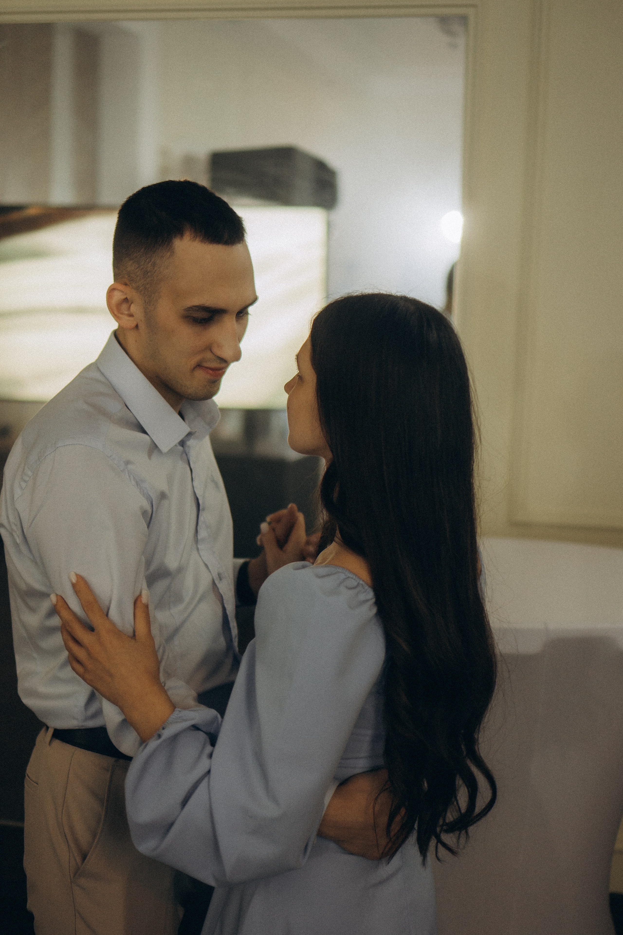 СВАДЕБНАЯ СЬЕМКА СБОРОВ В ОТЕЛЕ И ВЫЕЗД НА ЦЕРЕМОНИЮ (СНЯТО В СИБИРЕ В НИЖНЕВАРТОВСКЕ). Профессиональный фотограф, Санкт-Петербург — Виктория Богомолова