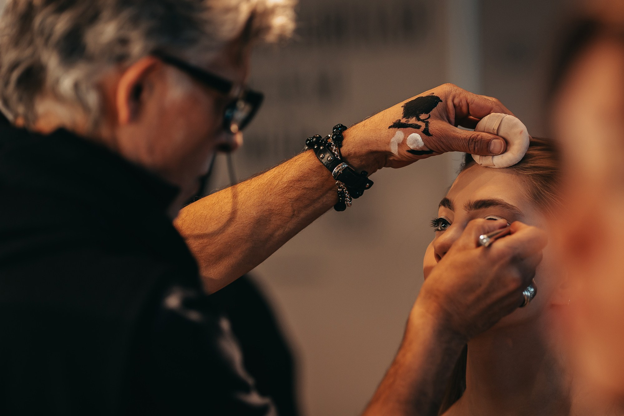 Где мода снимает маски. Backstage недели моды в Москве. Татьяна Фомичева. Репортажный и светский фотограф в Москве