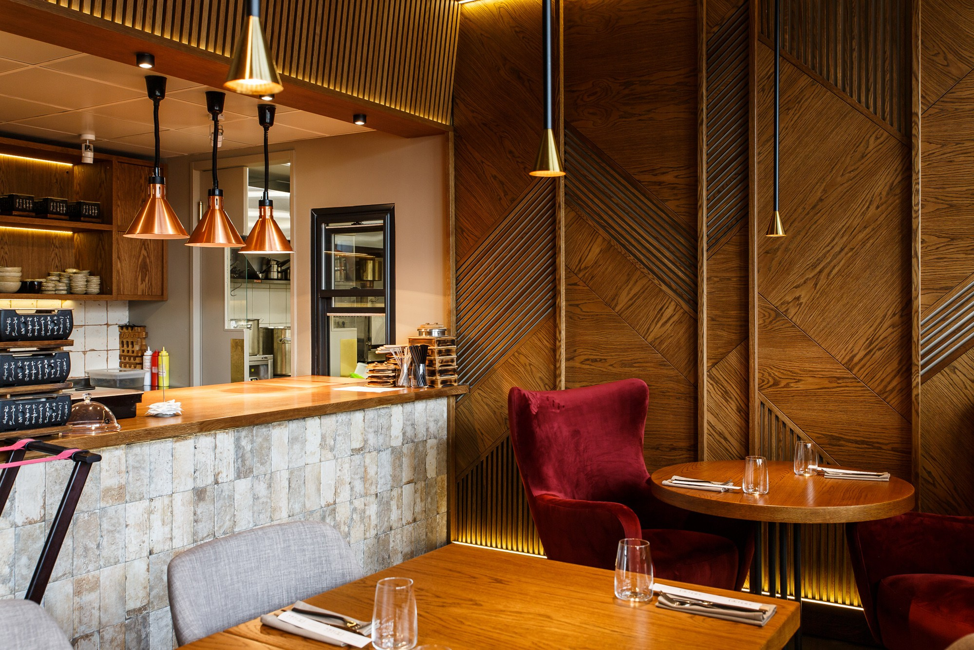 Hibiki. Фотограф Ксения Колесникова. Интерьерная и портретная съемка в Москве