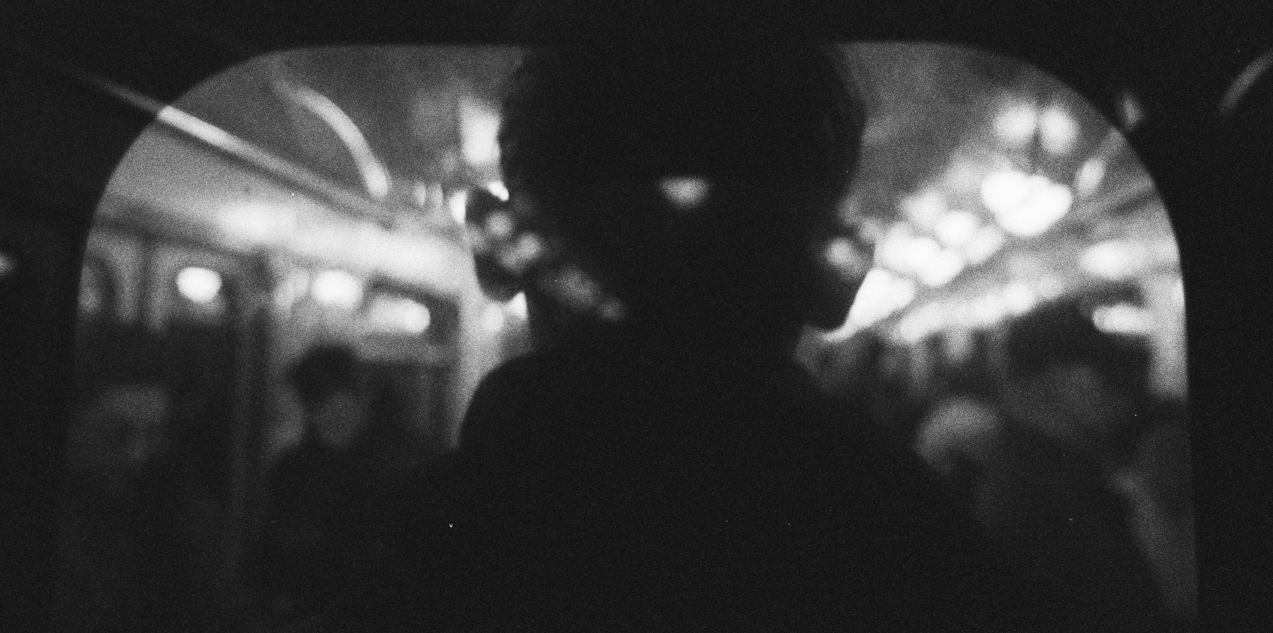 Split (35 mm film). Metelevphoto