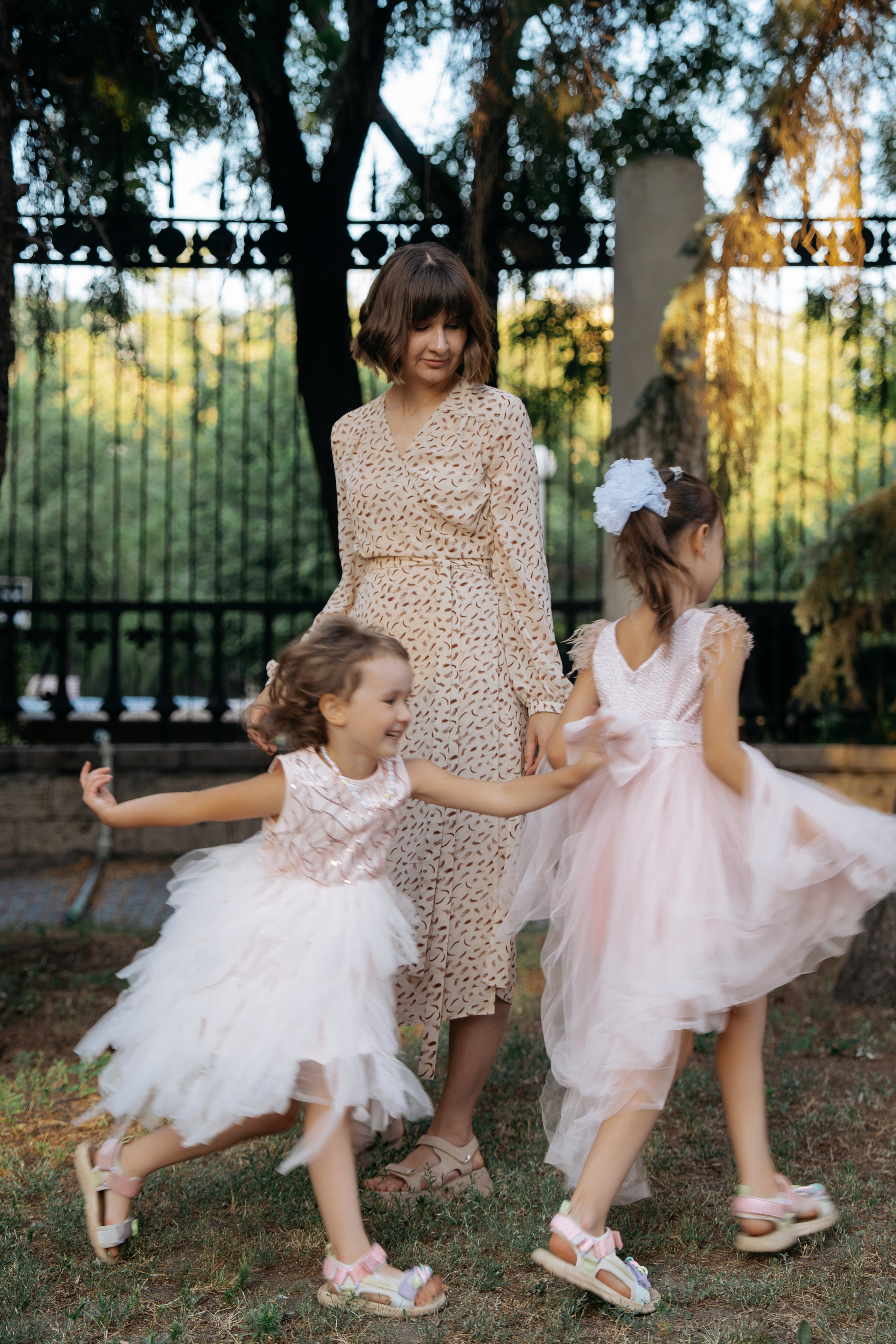 Elena & Miroslava & Polina. Фотограф Волгоград