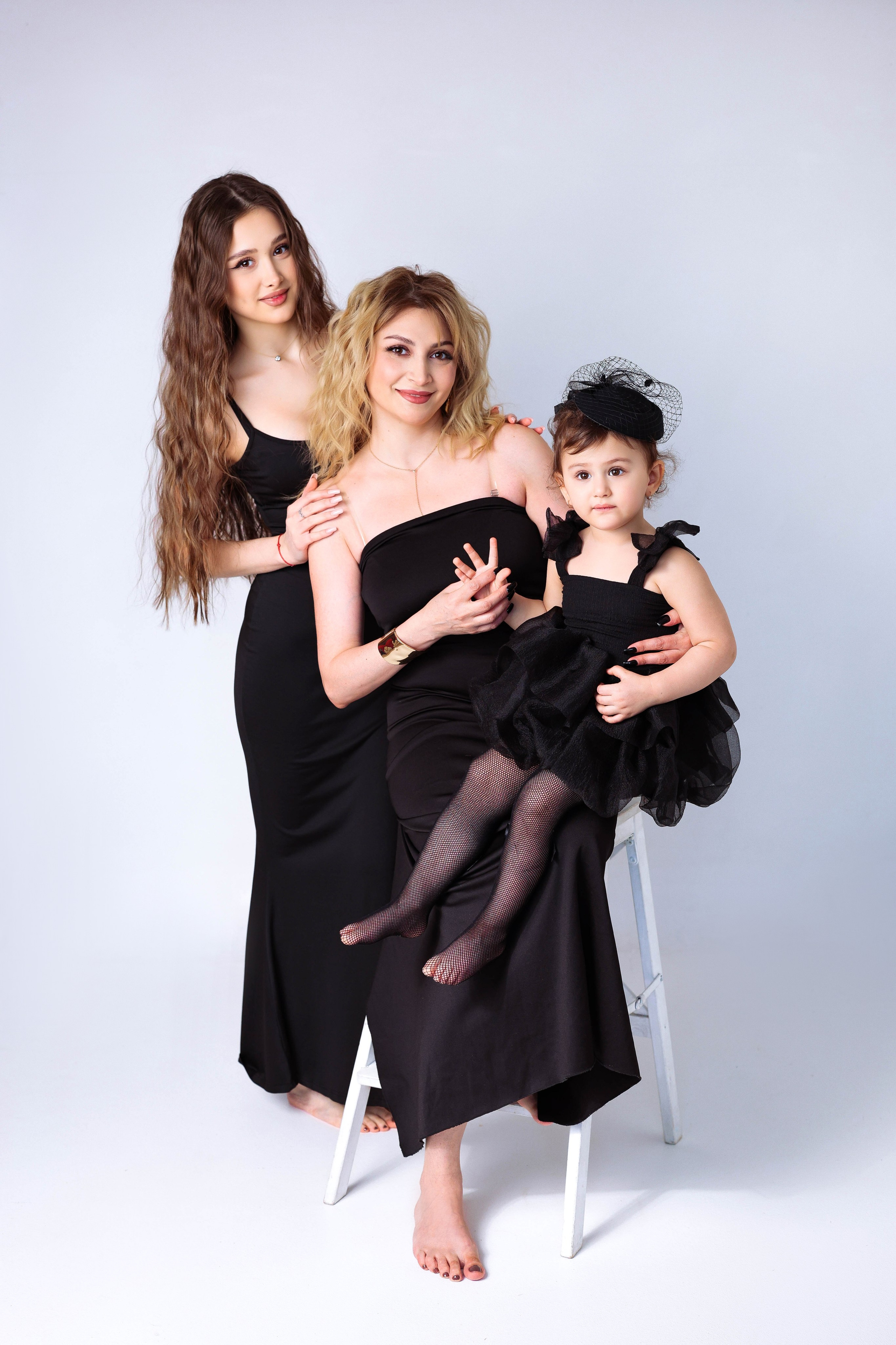 Малышки Антураж