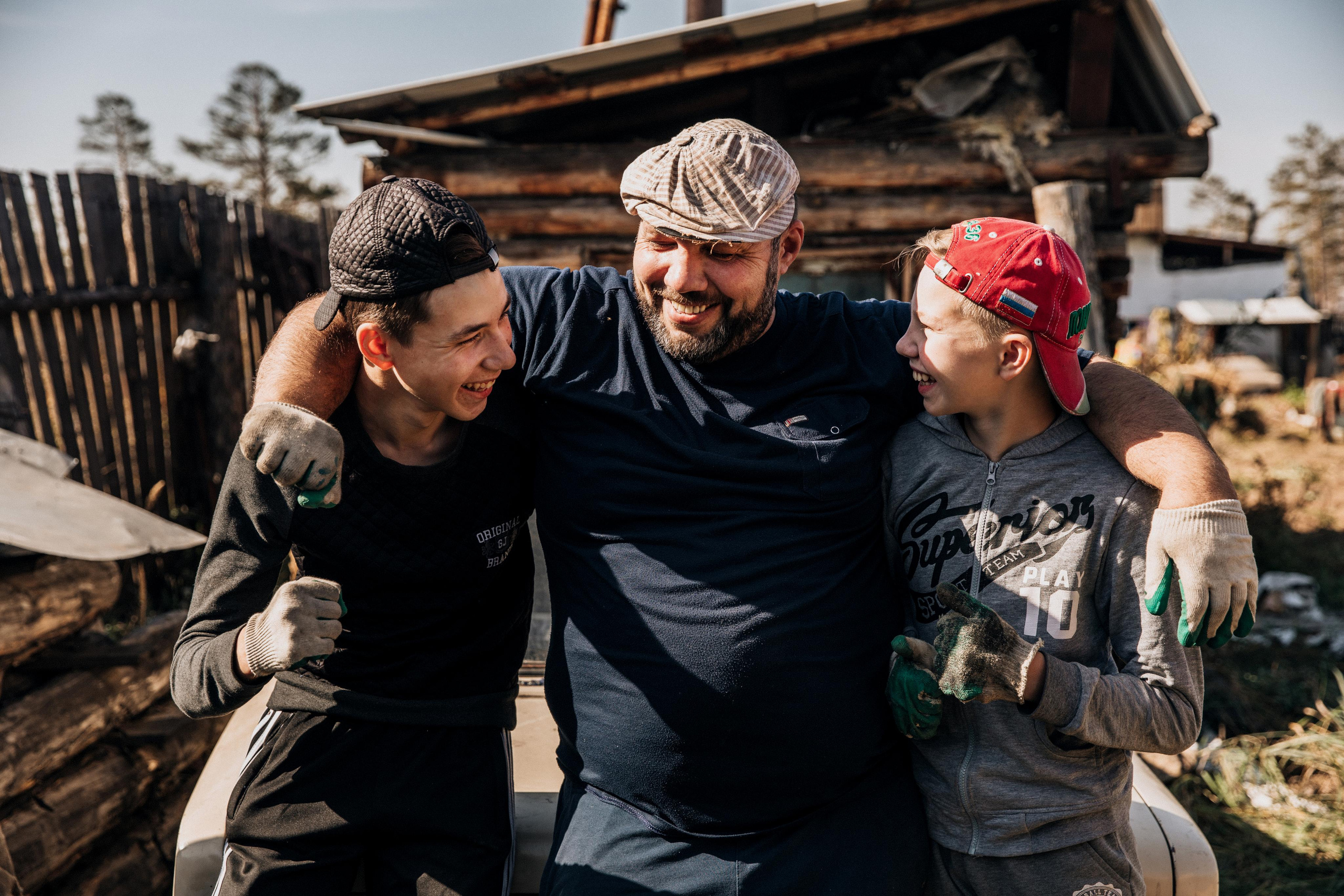 Fathers & Sons. Photographer Konstantin Gribov