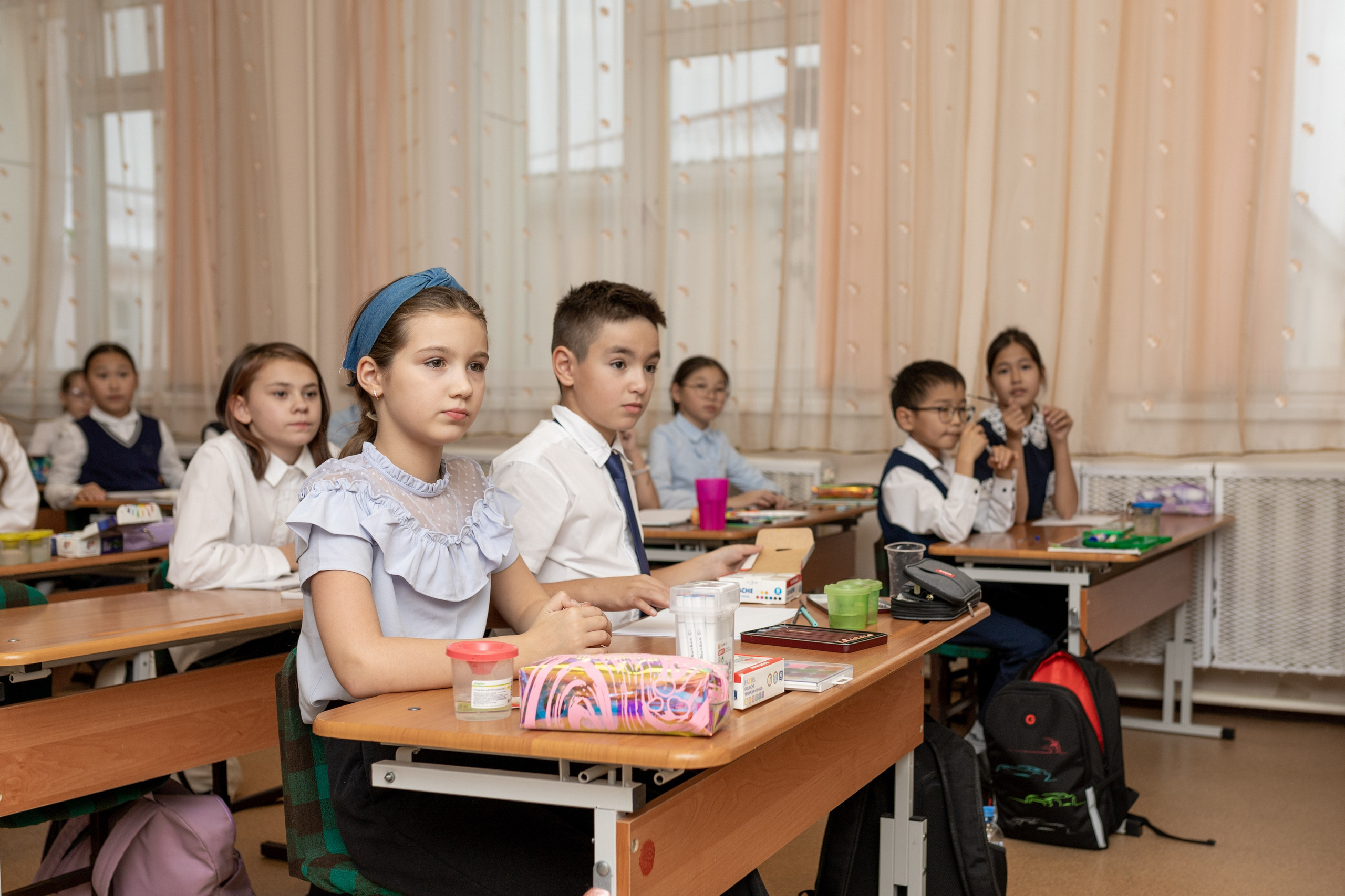 Начальная школа. Литовкина Анастасия фотограф, выпускные альбомы г. Мирный