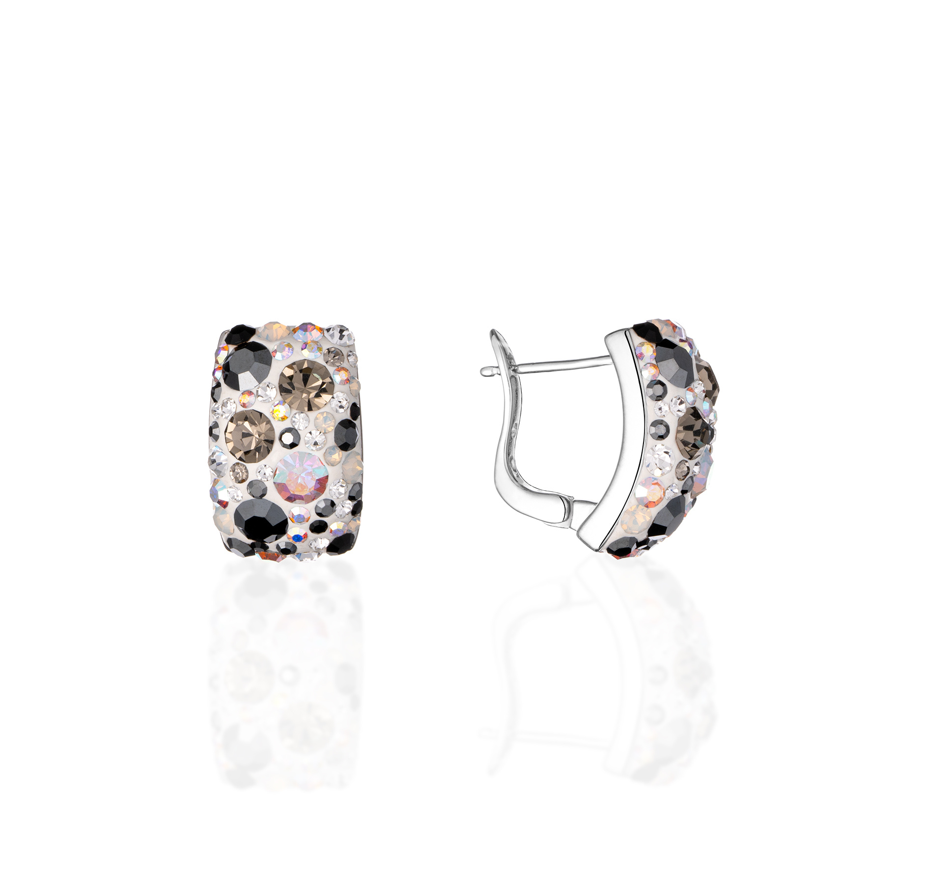 Фотограф ювелирных изделий и бижутерии. Предметный и фуд фотограф Санкт-Петербурга Сергей