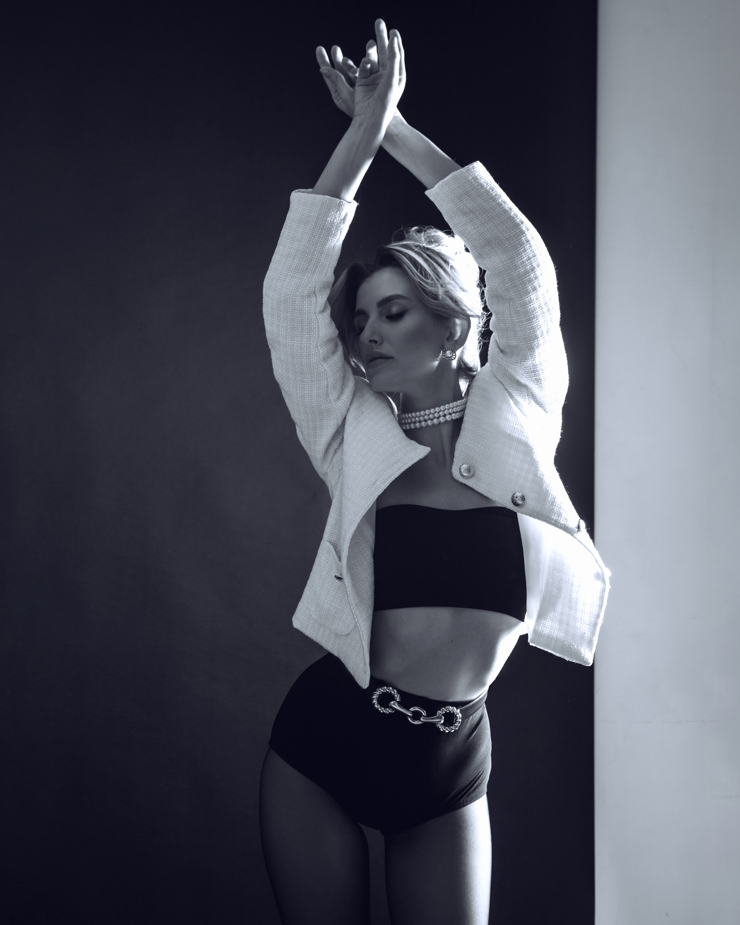 Циклорама. Фотограф беременности женский фотограф в Москве Оксана Донецкая