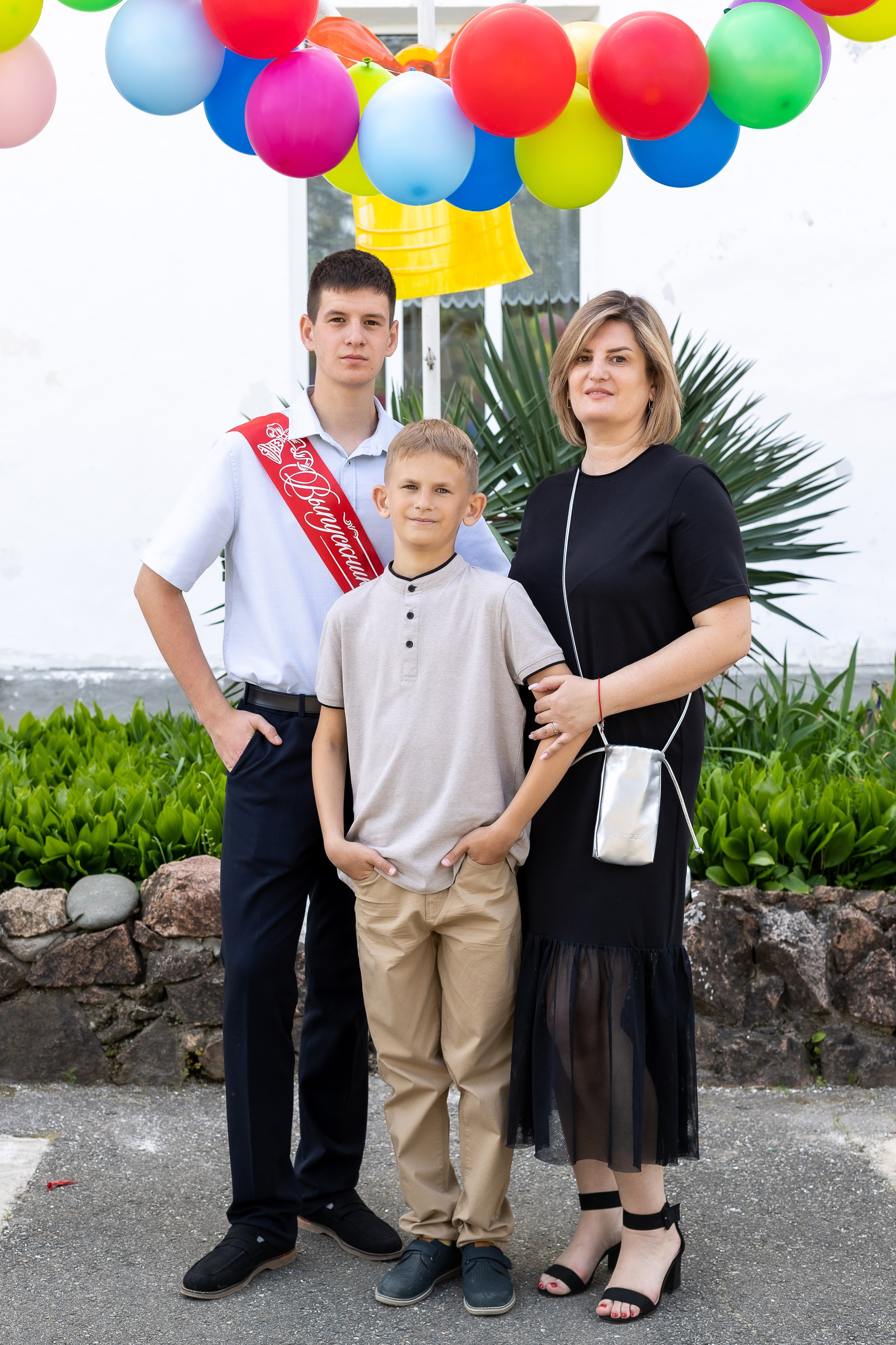 Последний звонок. Выпускные альбомы Майкоп, Краснодар Елена Золотарева