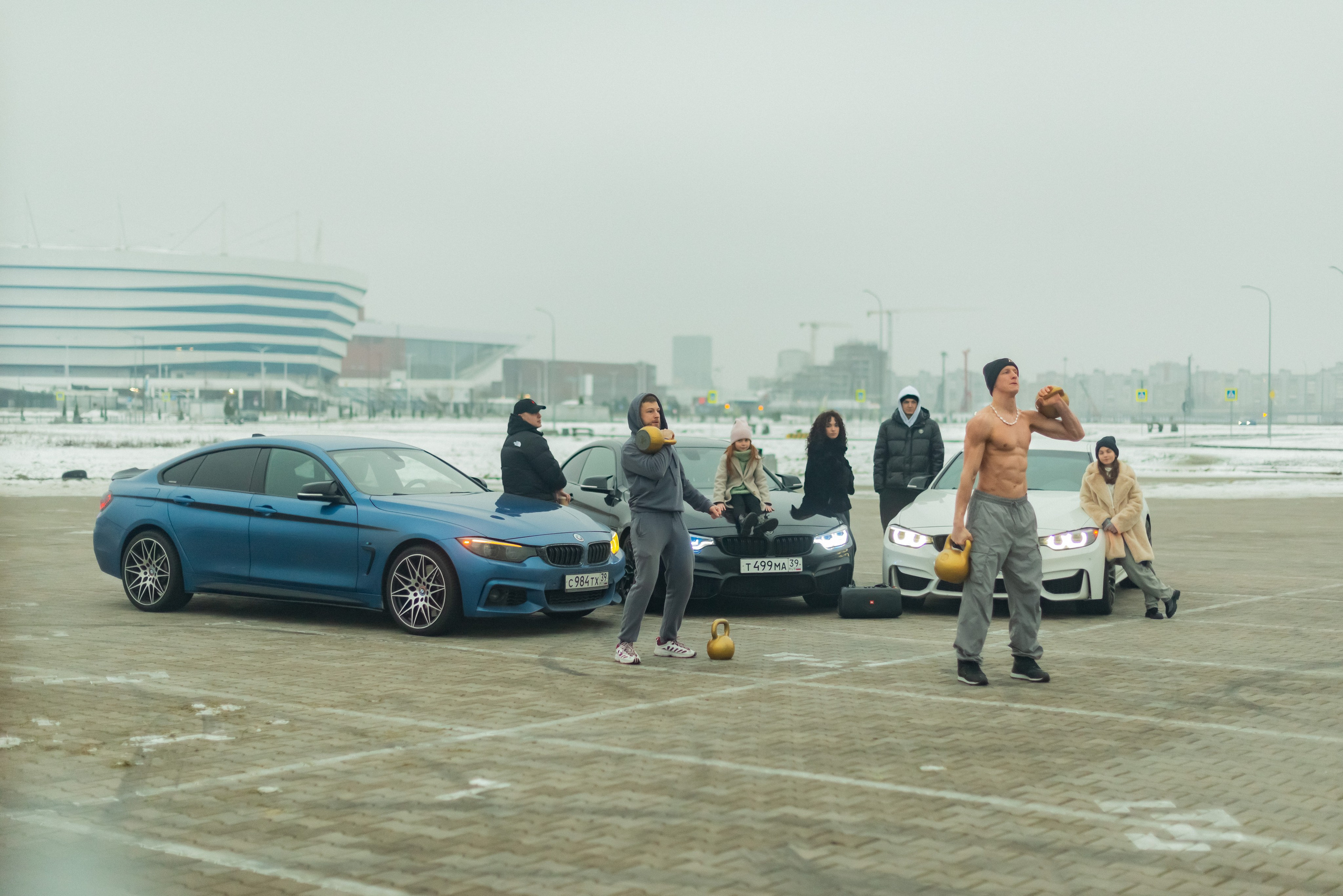 • Fashion/Street. Фотограф Ксения Шевкопляс. г. Калининград. Кинематографический стиль — эстетика и истории, рассказанные через объектив