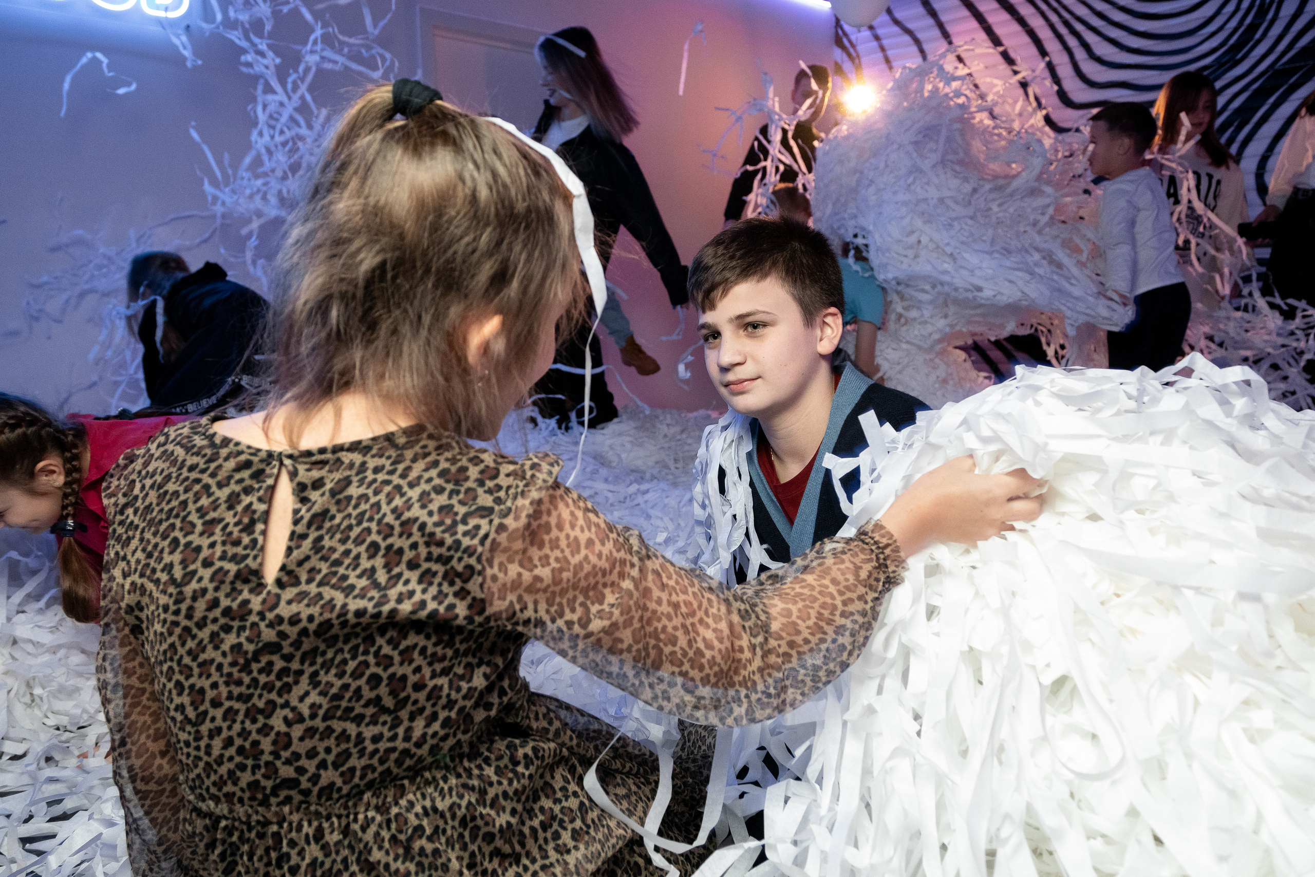 БУМАЖНОЕ ШОУ. Фотостудия Москва