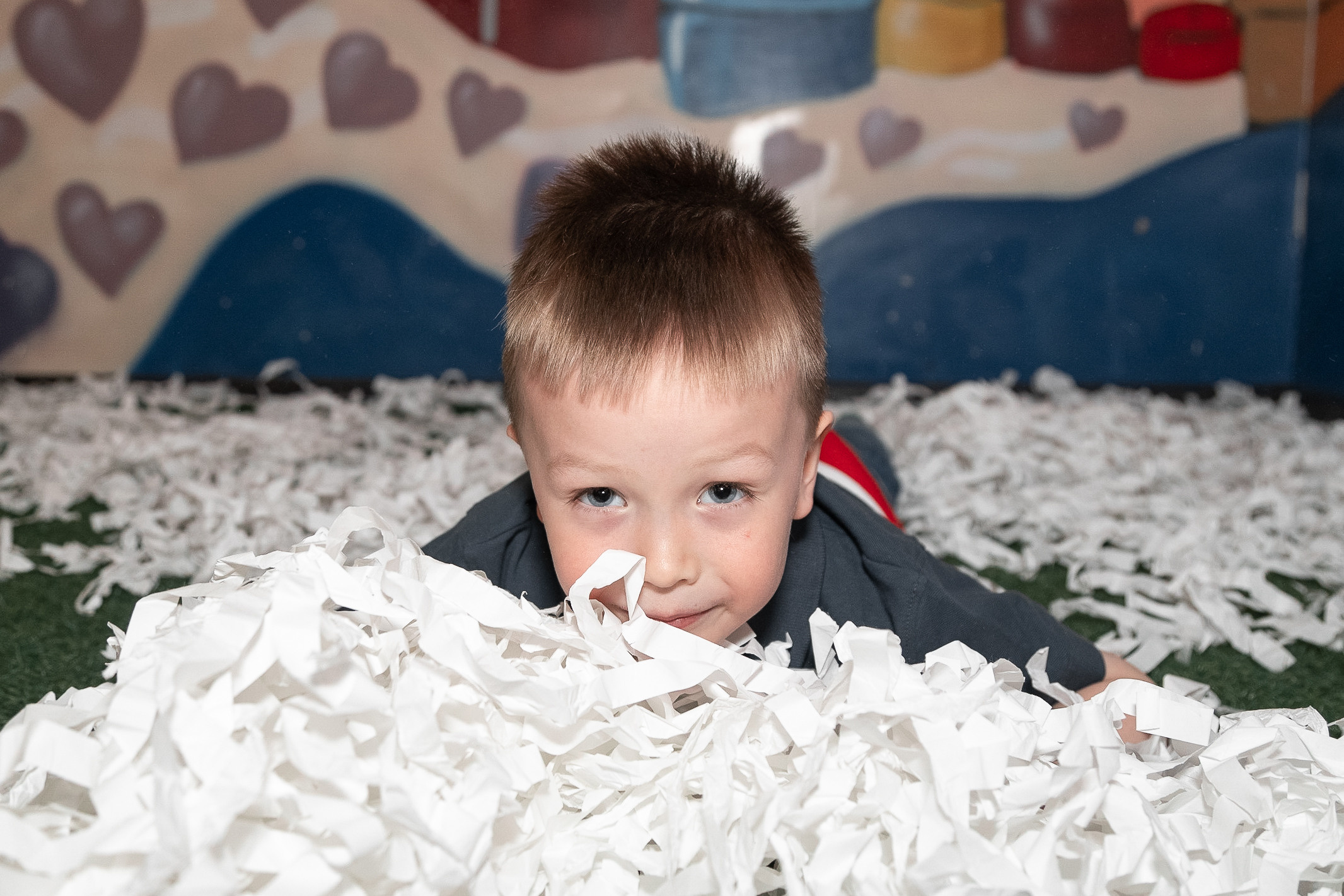 БУМАЖНОЕ ШОУ. Фотостудия Москва