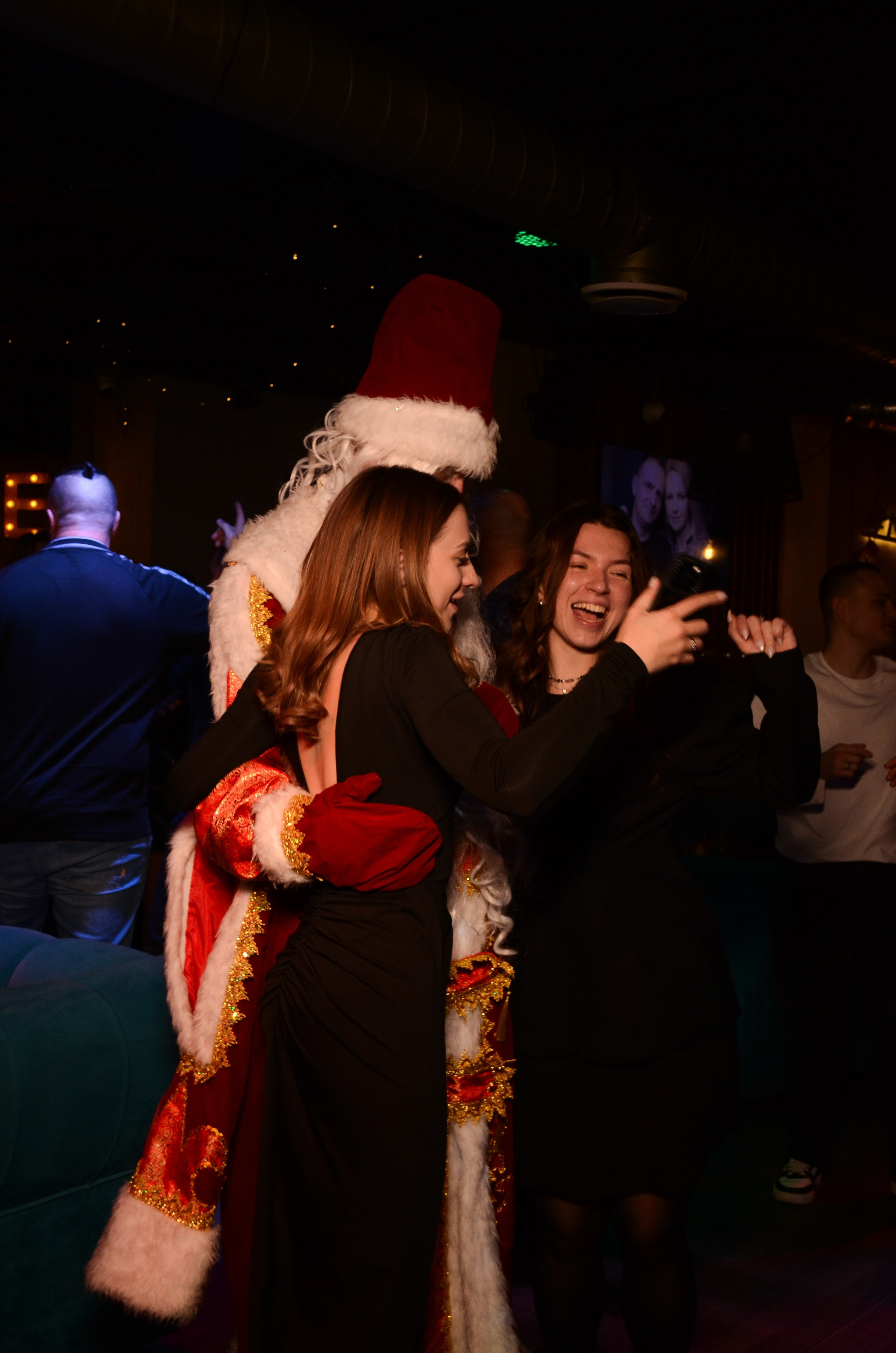 27.12.25 New Year Party. Мята Спортивная — Кальянная, караоке, бар в Минске