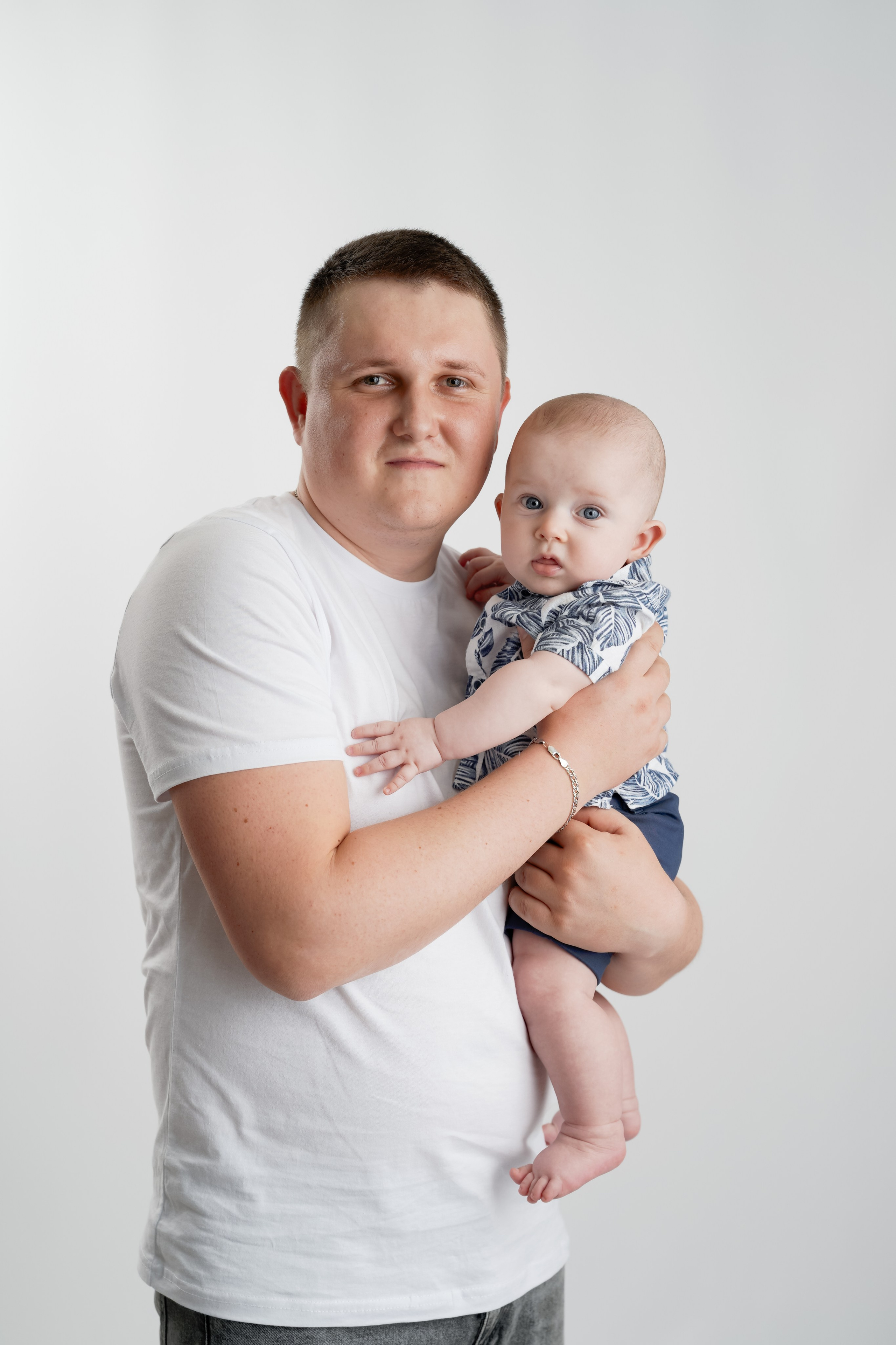 ЭКОНОМ. Фотограф новорожденных, детей до года и беременных в Симферополе