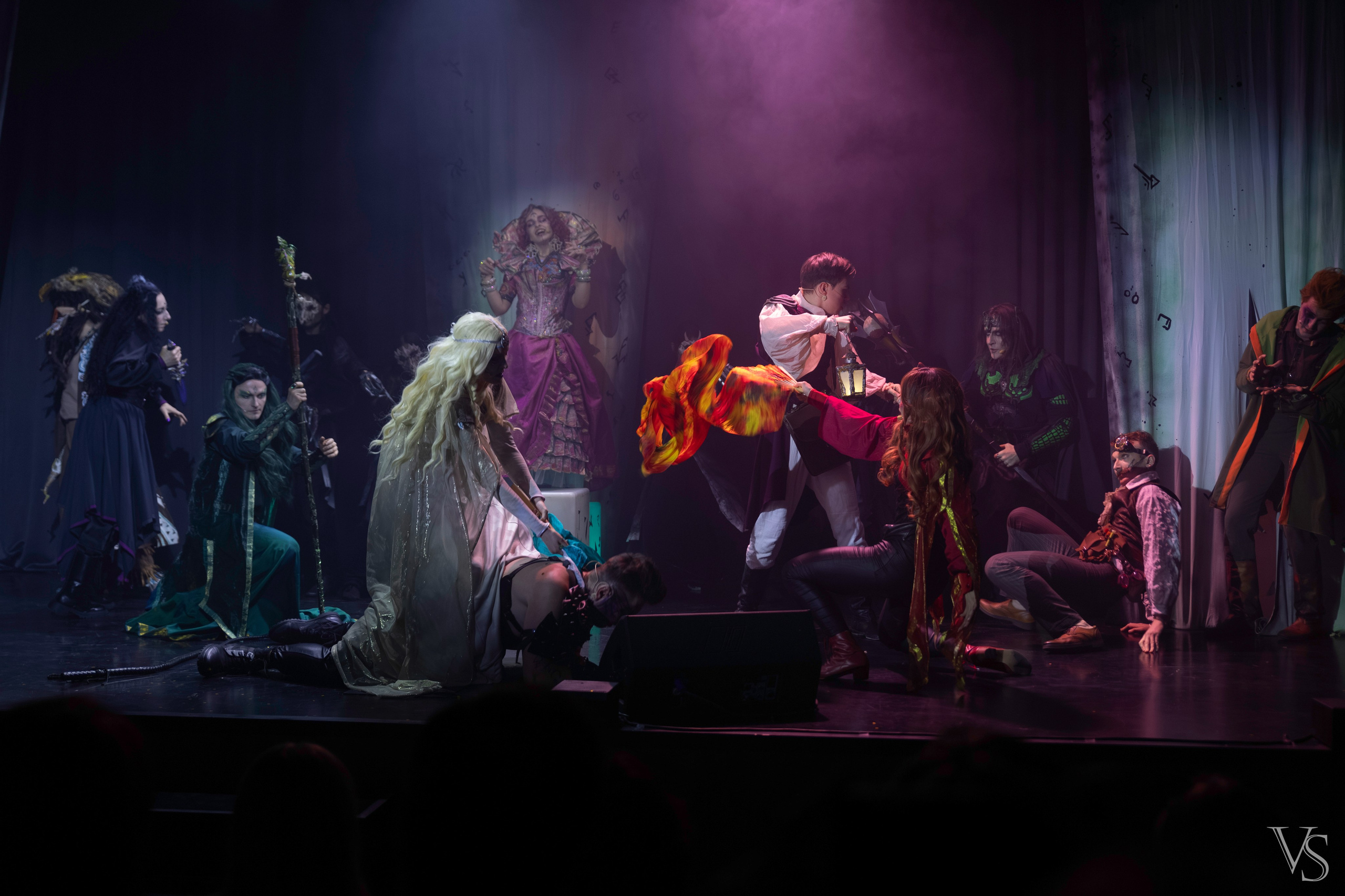 Книга стихий 25.01. Фотограф Виктор Степанов