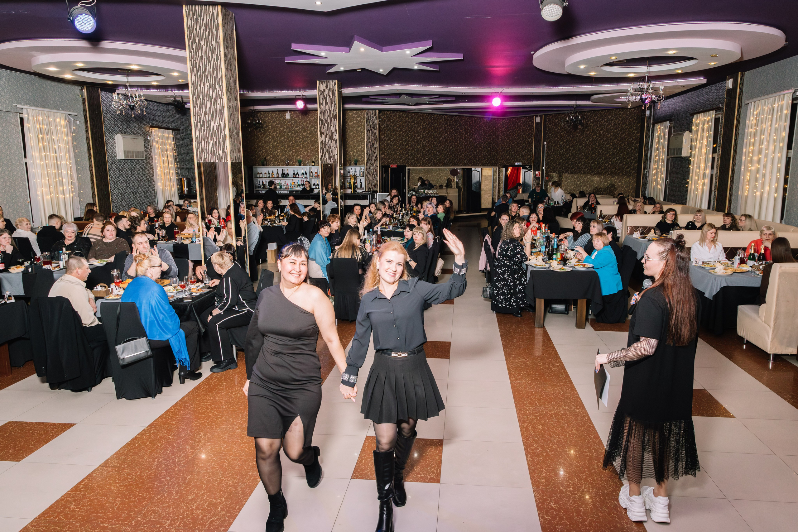 Holiday party. Семейный, репортажный, детский фотограф Комсомольск-на-Амуре