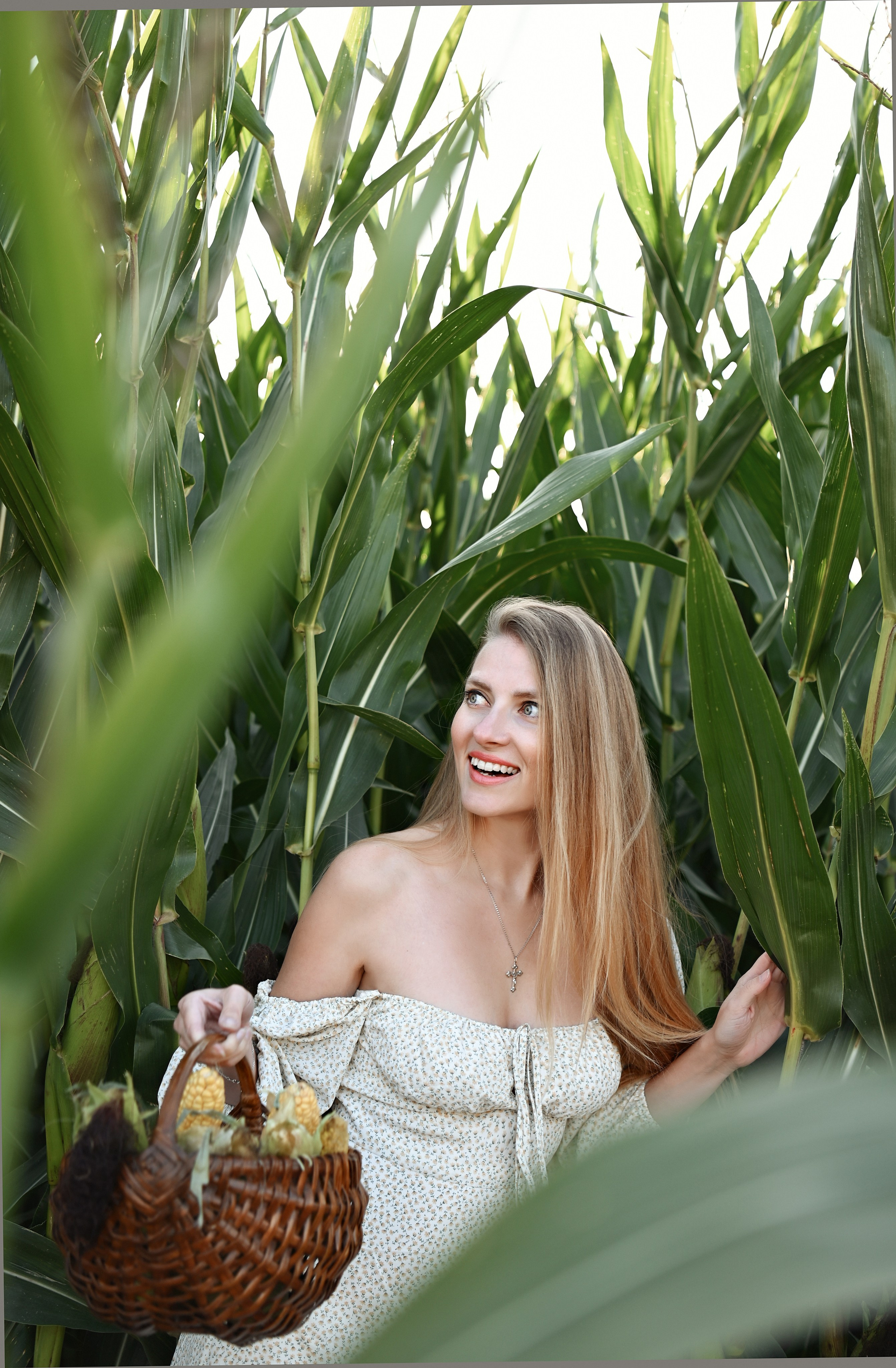 Фотосессия в кукурузном поле. Детский и семейный фотограф г. Москва Оксана Катаджи