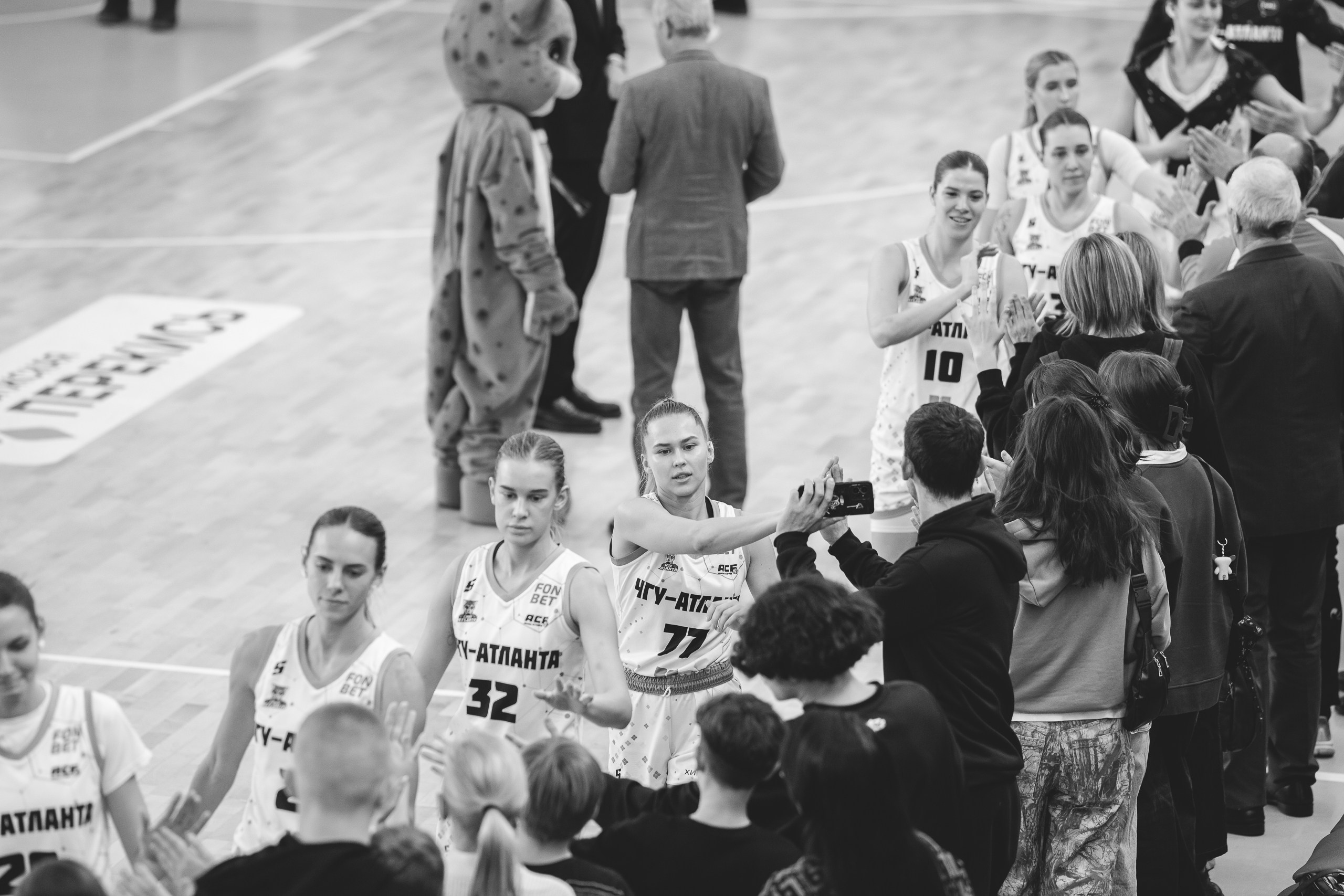 ЧГУ-Атланта — Динамо / 2 игра. Фотография