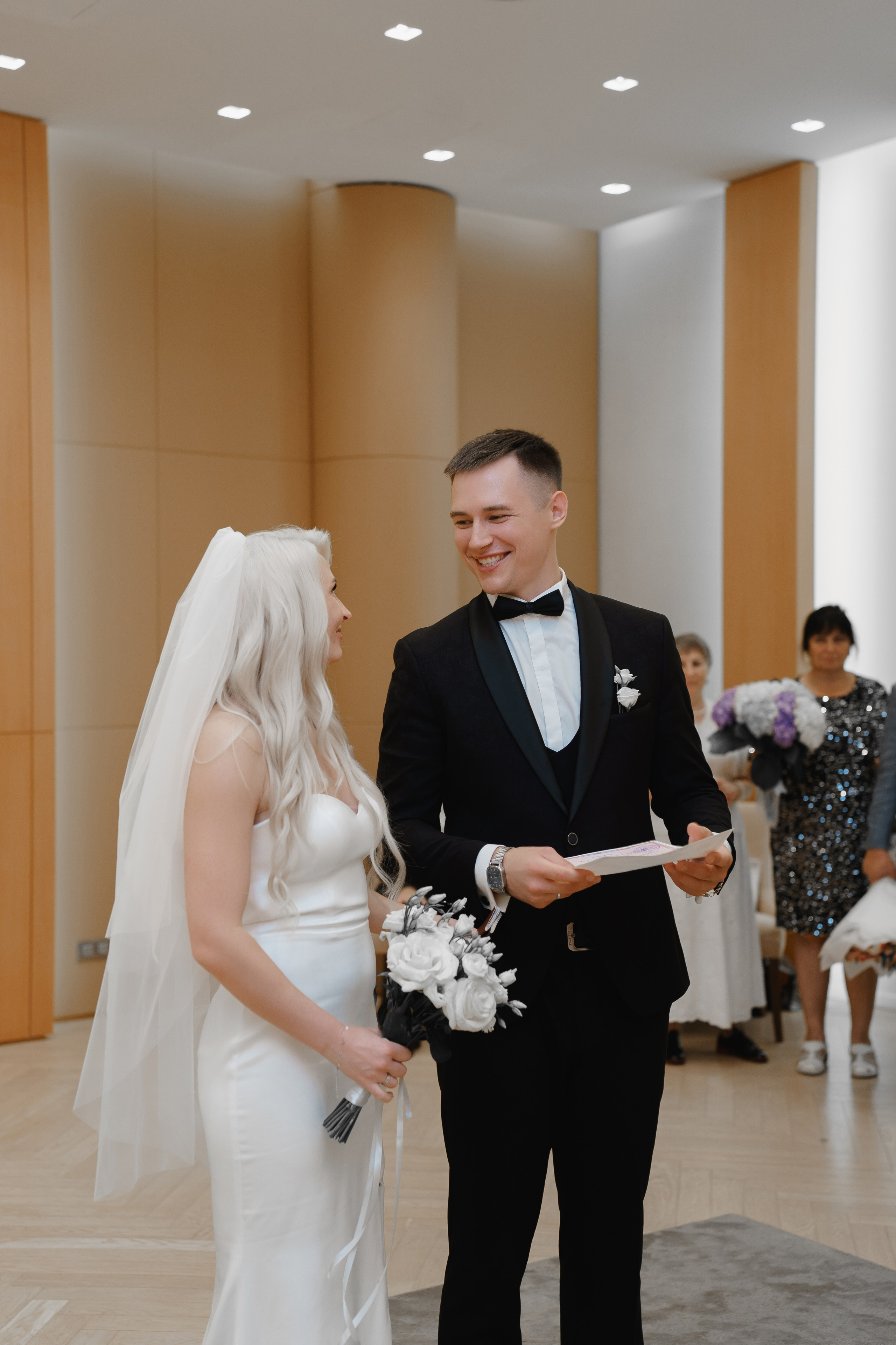 Свадебная фотосессия в Barvikha Luxury Village. Свадебный и семейный фотограф в Москве Светлана Зоткина