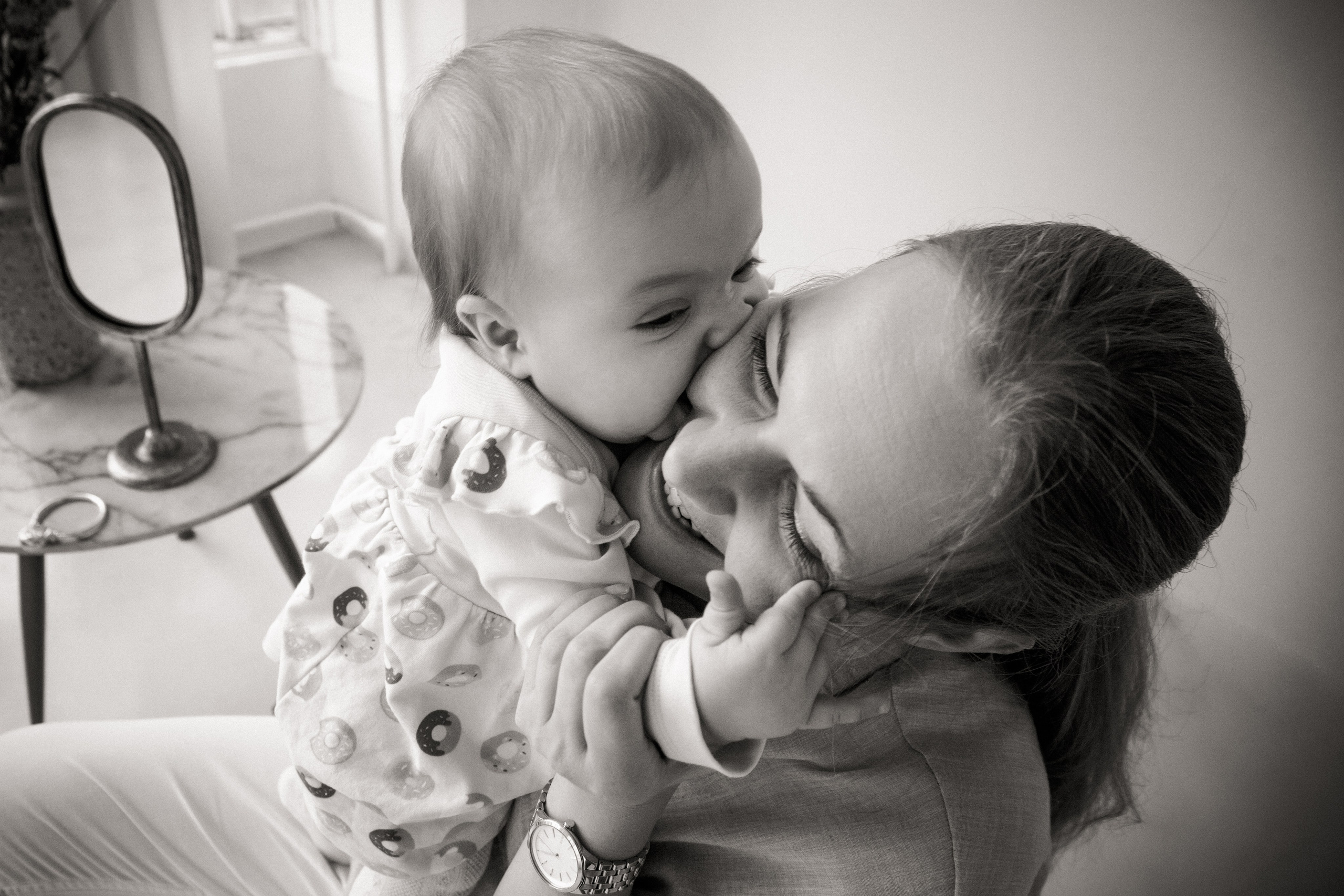 Семейная фотосессия в студии One take studio VANILLA. Свадебный и семейный фотограф в Москве и Подмосковье Лариса Козлова