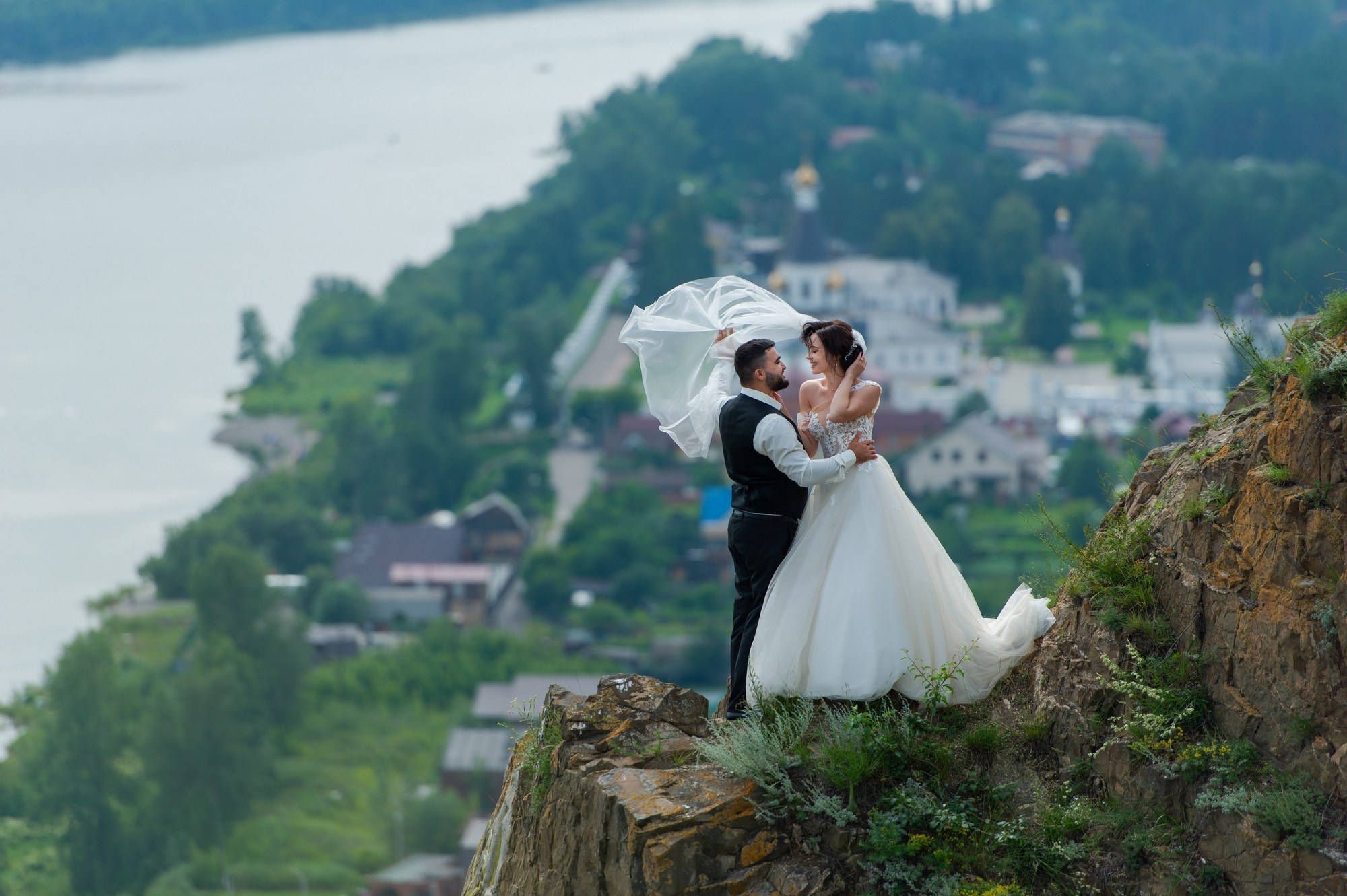 Свадебный и семейный фотограф в Омске Мормулев Михаил. Свадебный и семейный фотограф в Омске Мормулев Михаил
