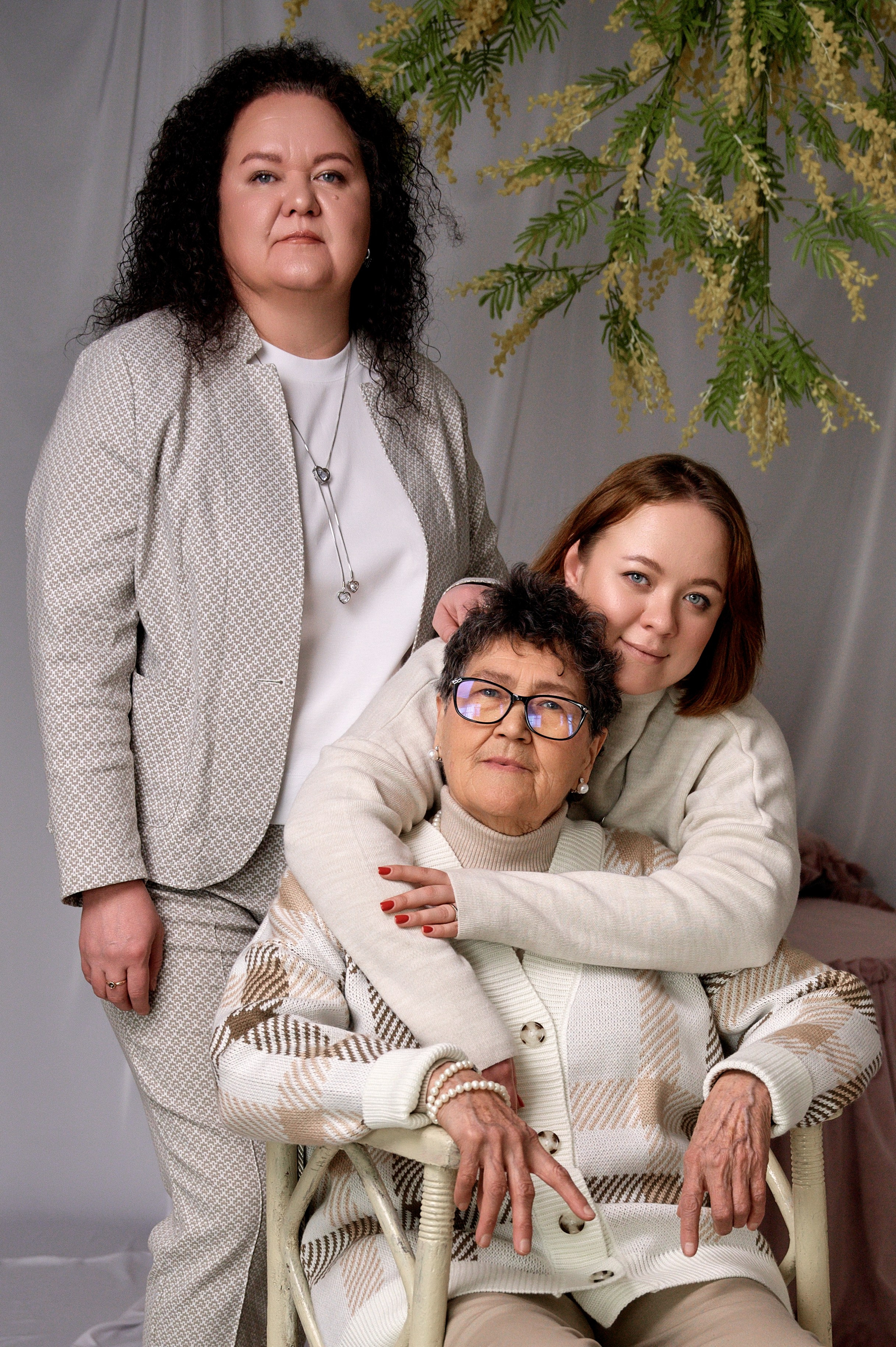 Семейная фотосессия для Лилии — тёплая съёмка в студии | Иван Третьяков, фотограф Новокузнецк